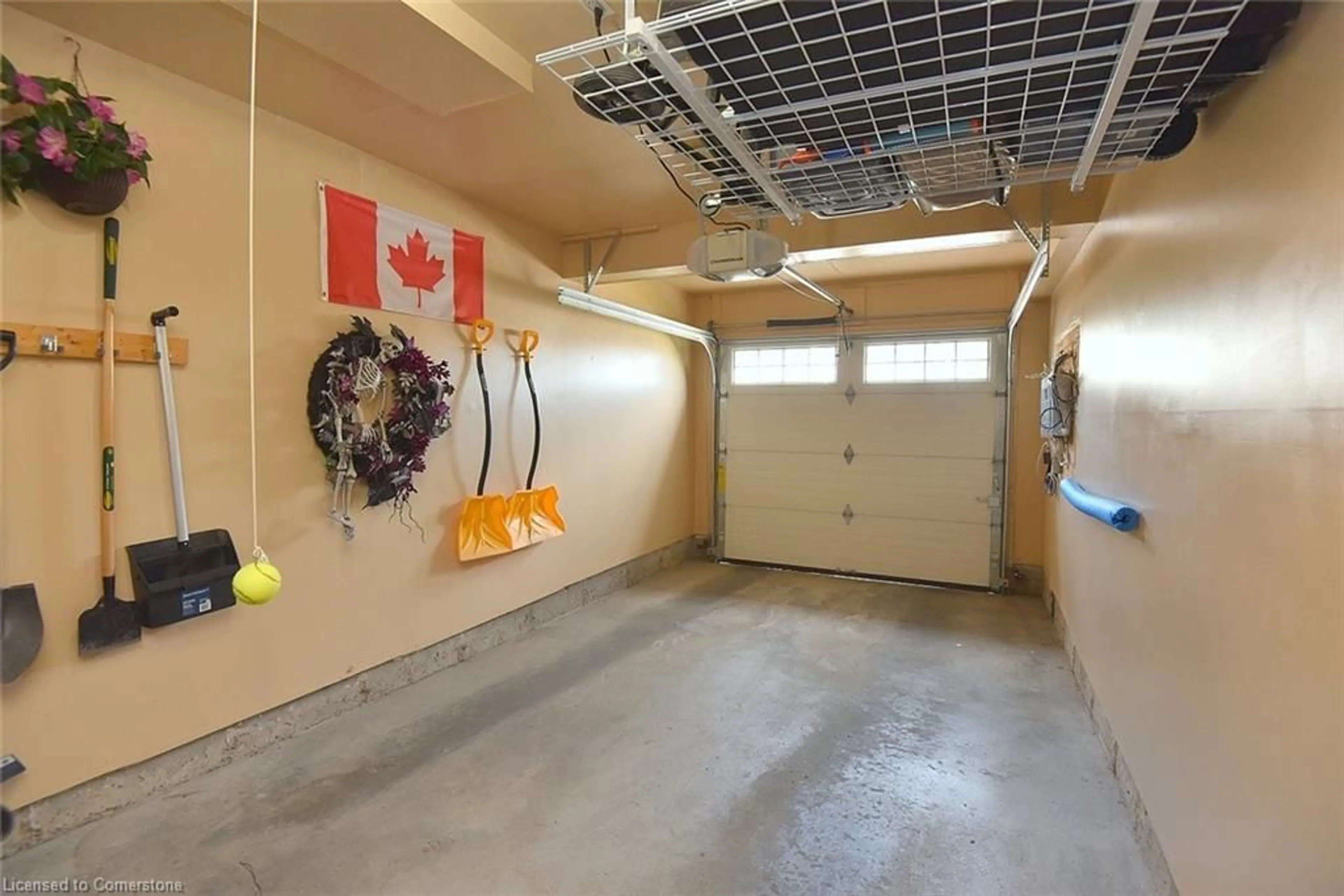 Indoor garage for 55 Jeffrey Dr, Guelph Ontario N1E 0M4