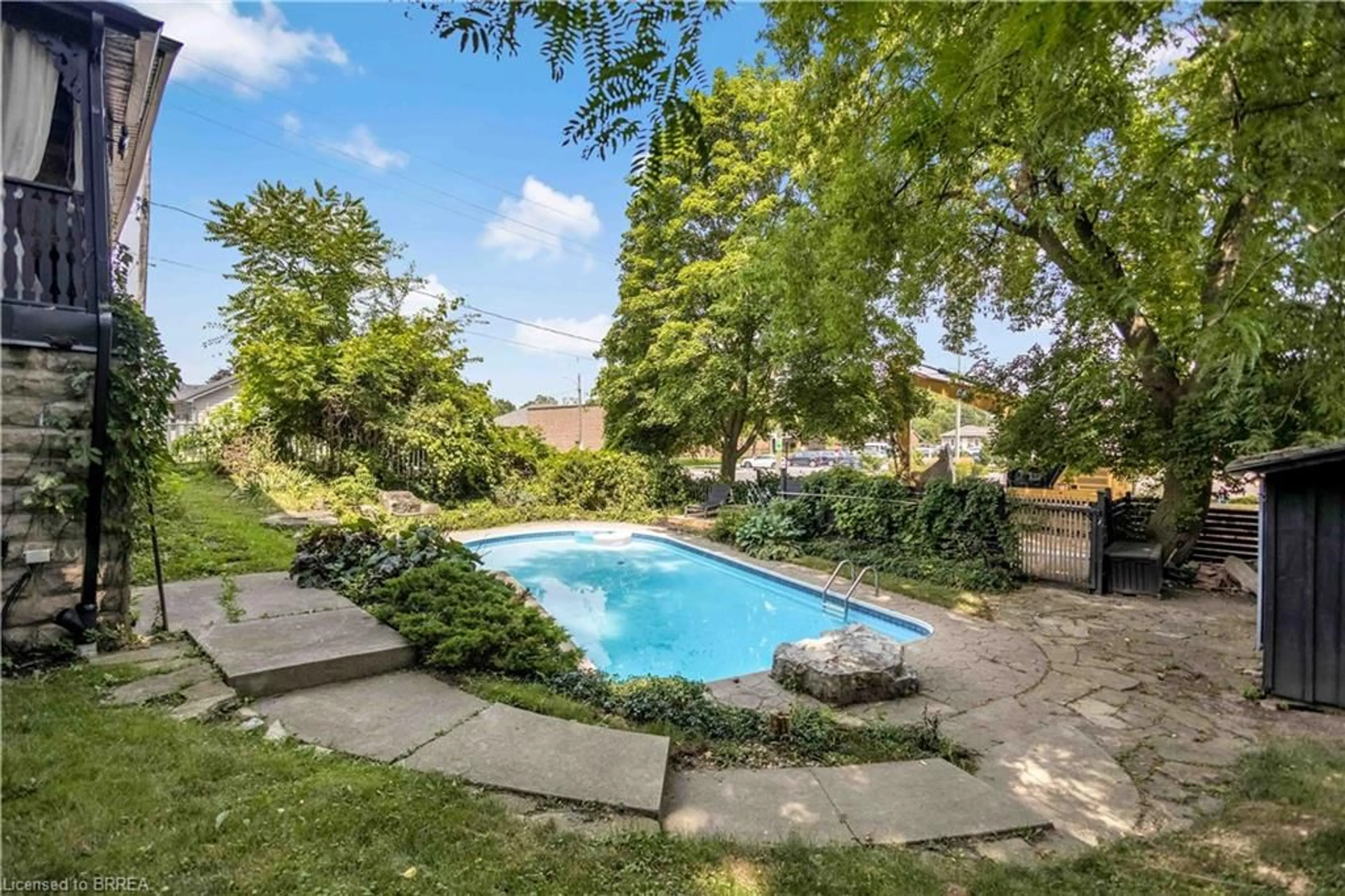 Pool for 57 Main St, Paris Ontario N3L 1E5