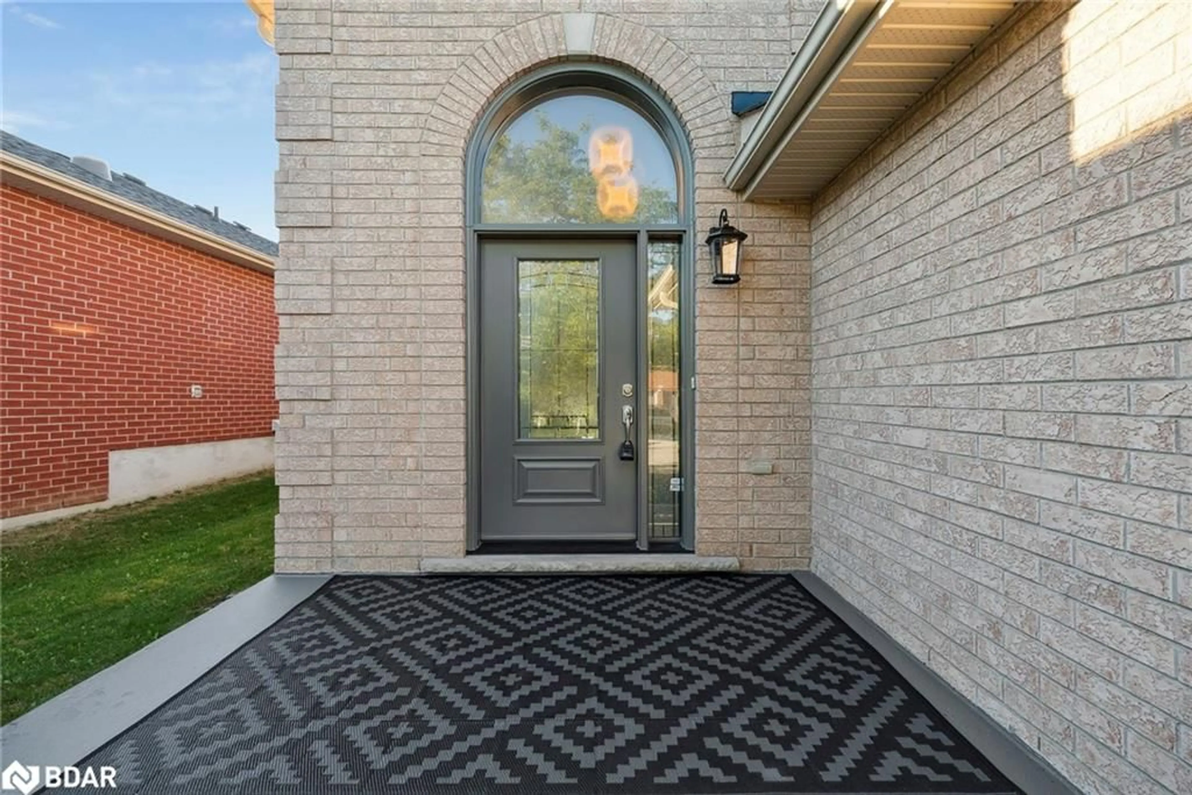 Unknown for 1288 Gina St, Innisfil Ontario L9S 1T1
