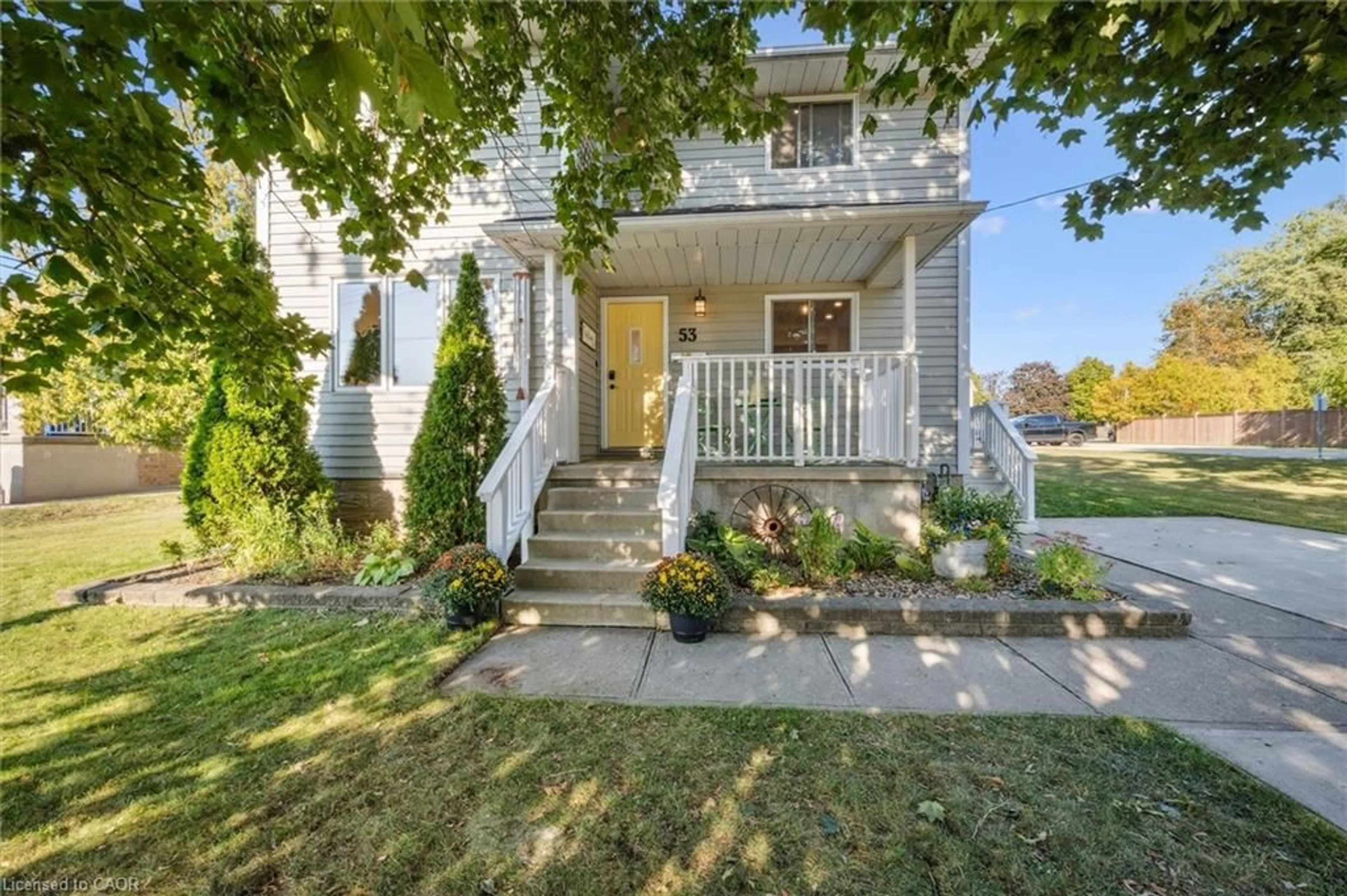Unknown for 53 Hincks St, New Hamburg Ontario N3A 2A2