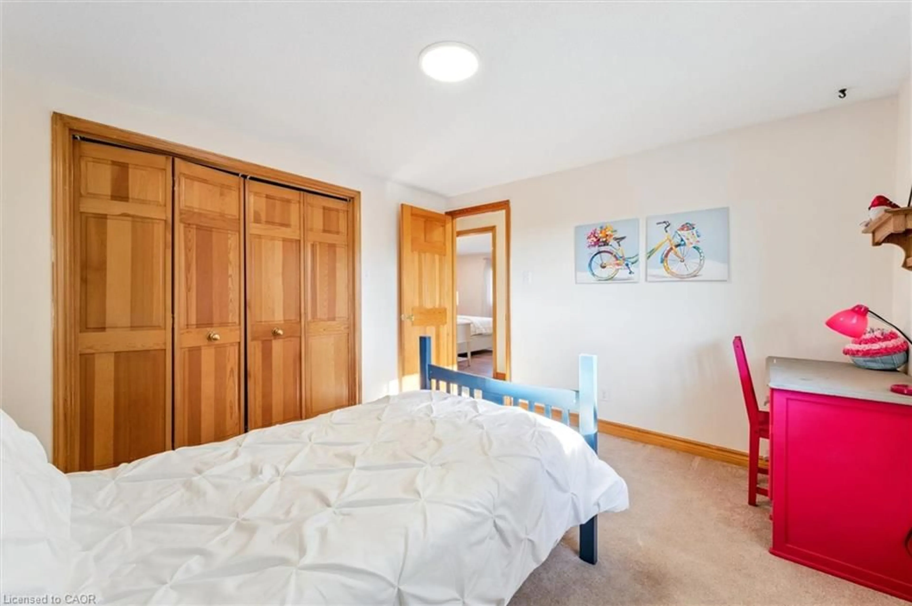 Bedroom with bed, unknown for 53 Hincks St, New Hamburg Ontario N3A 2A2