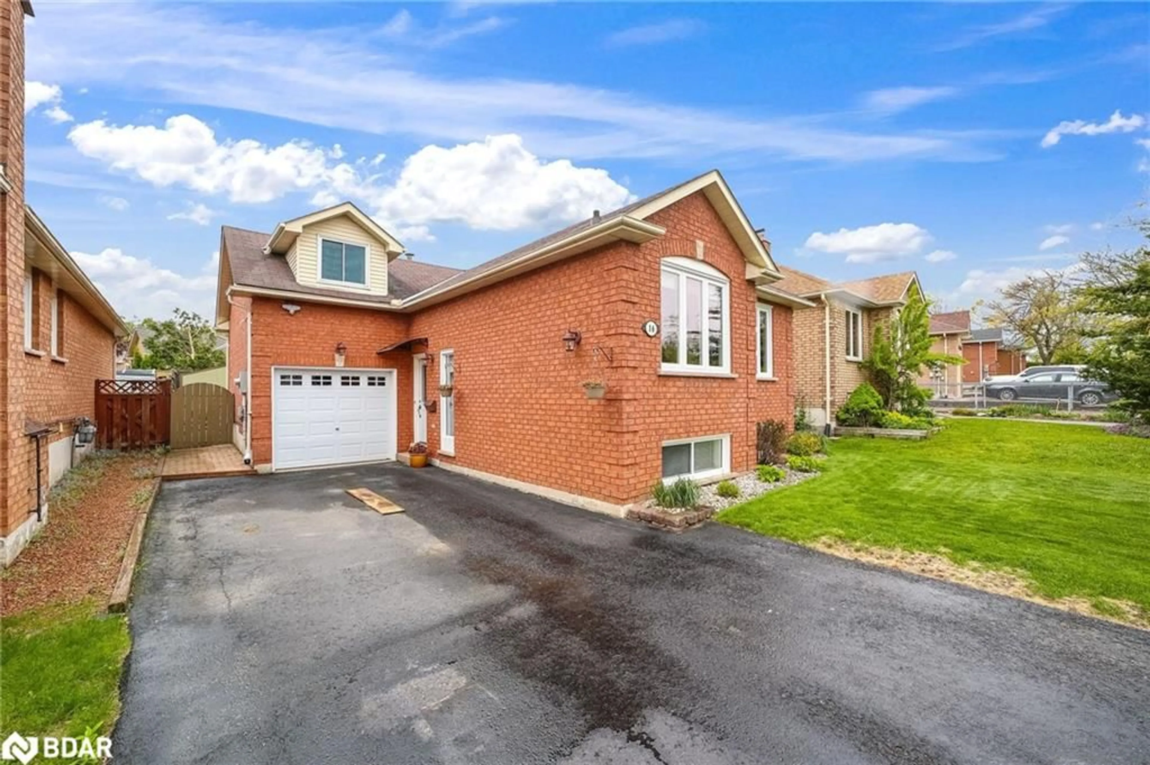 Home with brick exterior material, street for 16 Balliston Rd, Barrie Ontario L4N 6Z6