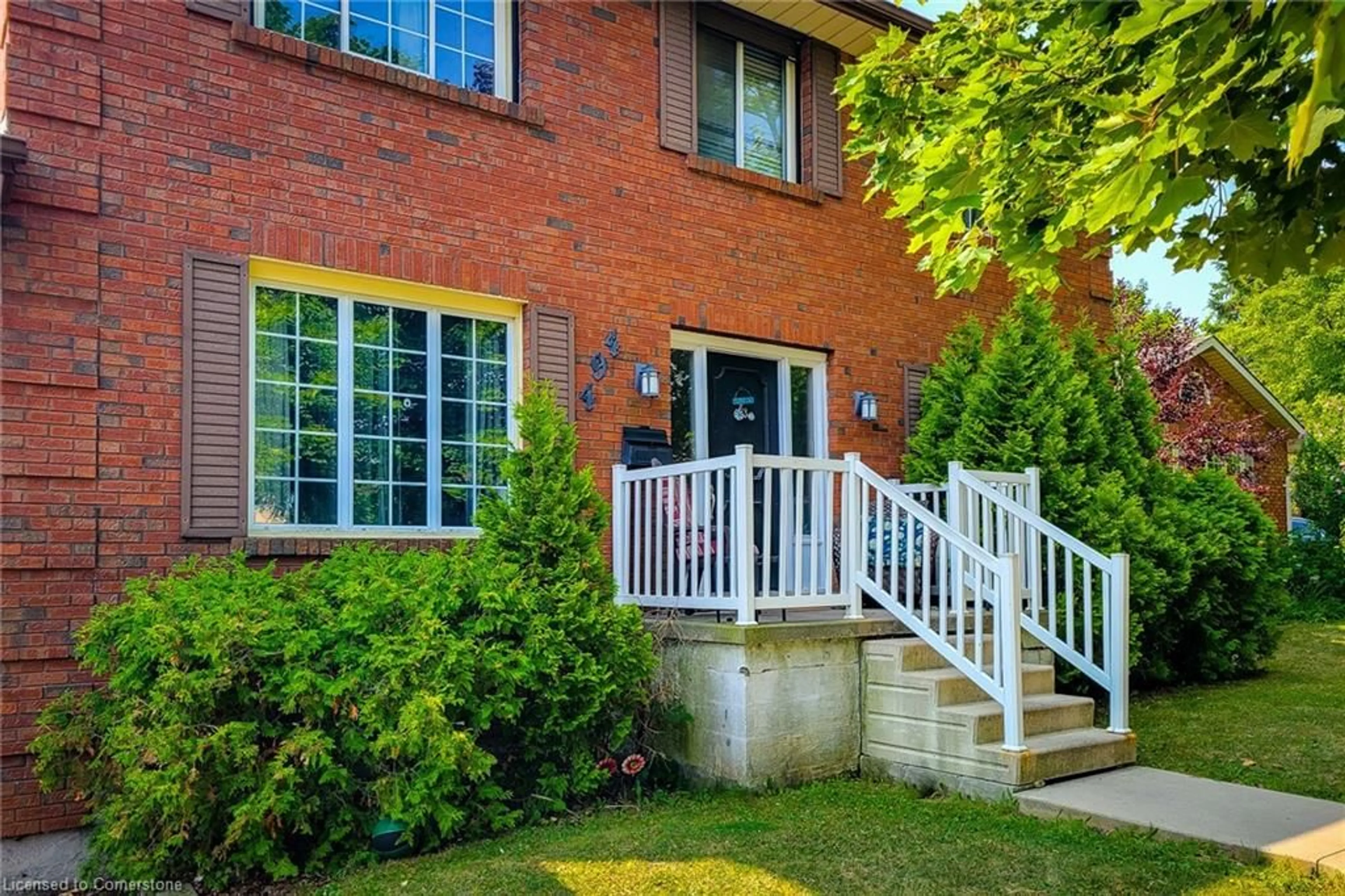 Home with brick exterior material, street for 494 Heather Hill Crt, Ancaster Ontario L9G 3W6