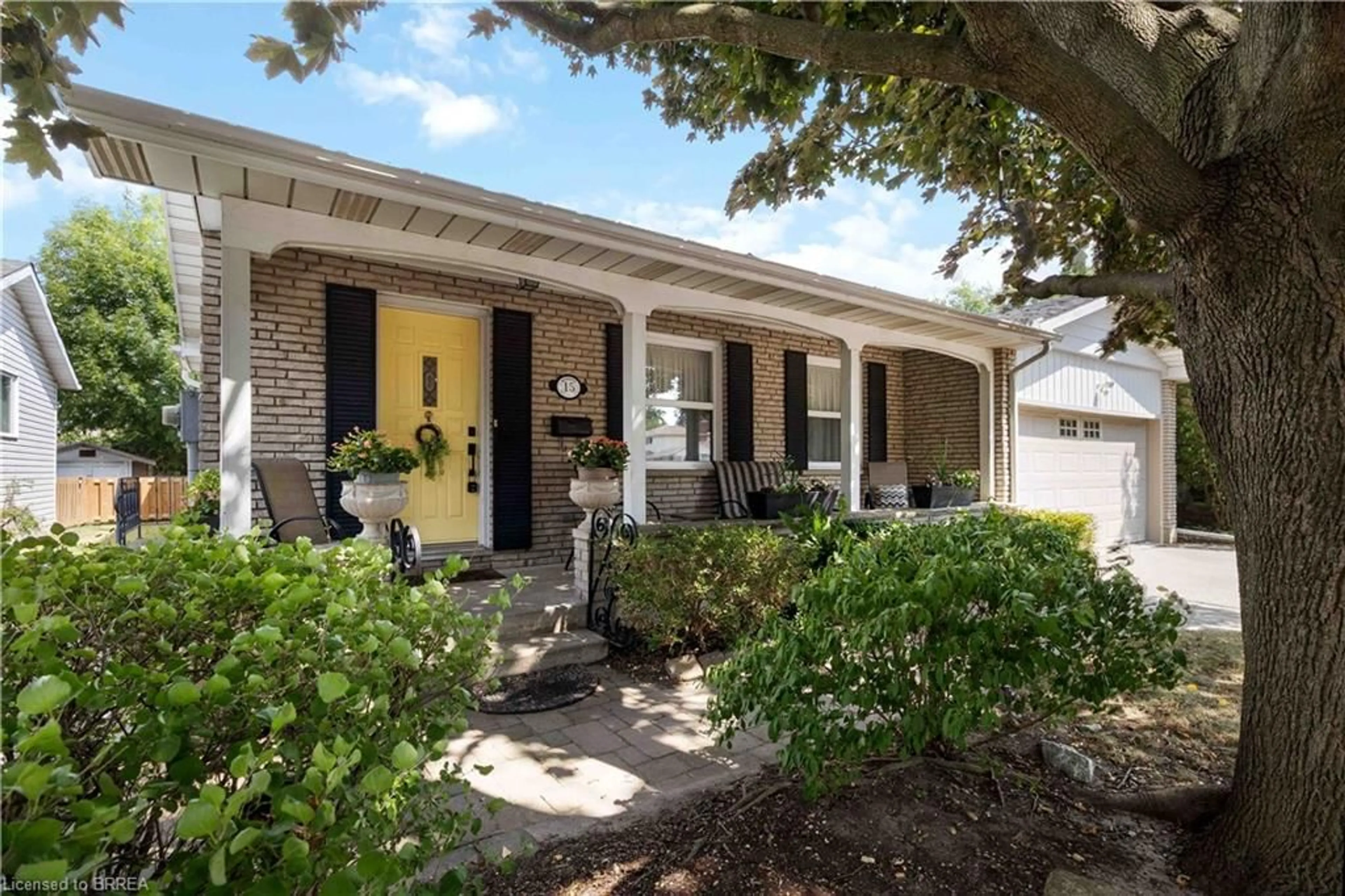 Home with vinyl exterior material, street for 15 Burdock Blvd, Brantford Ontario N3R 6B5