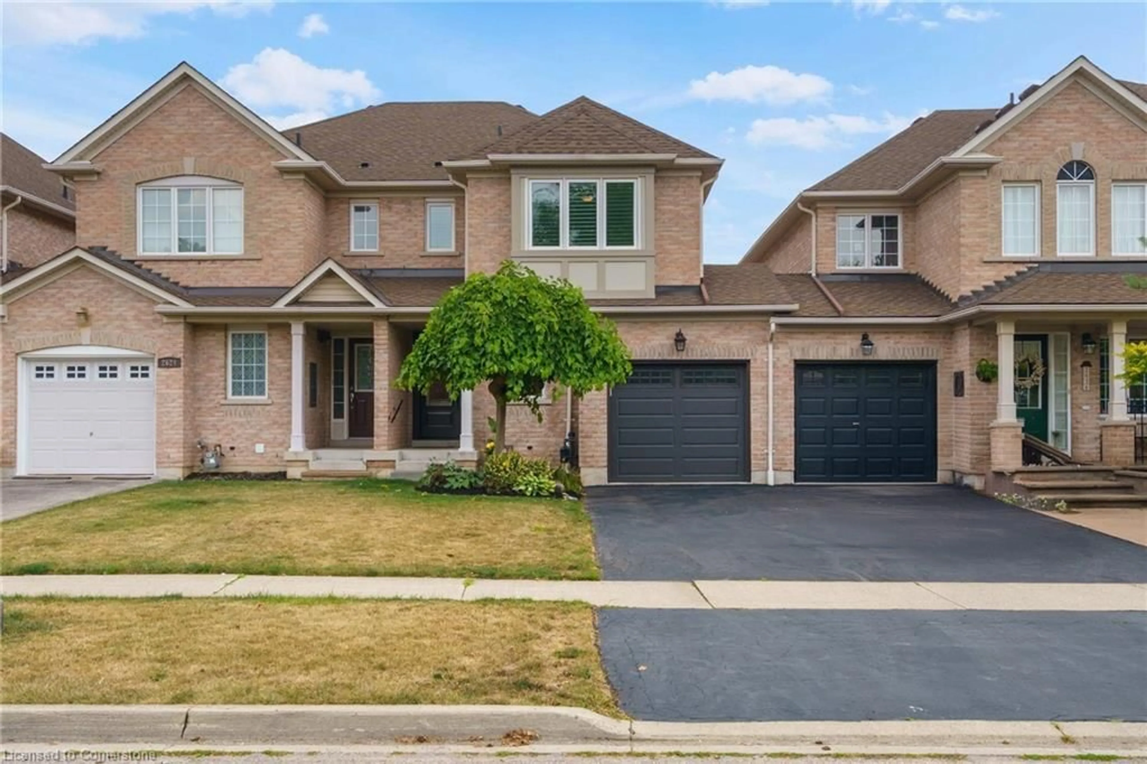 Home with brick exterior material, street for 2626 Armour Cres, Burlington Ontario L7M 5B1