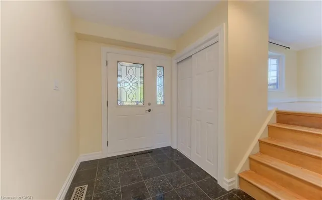 1493 Queens Blvd, Kitchener 5