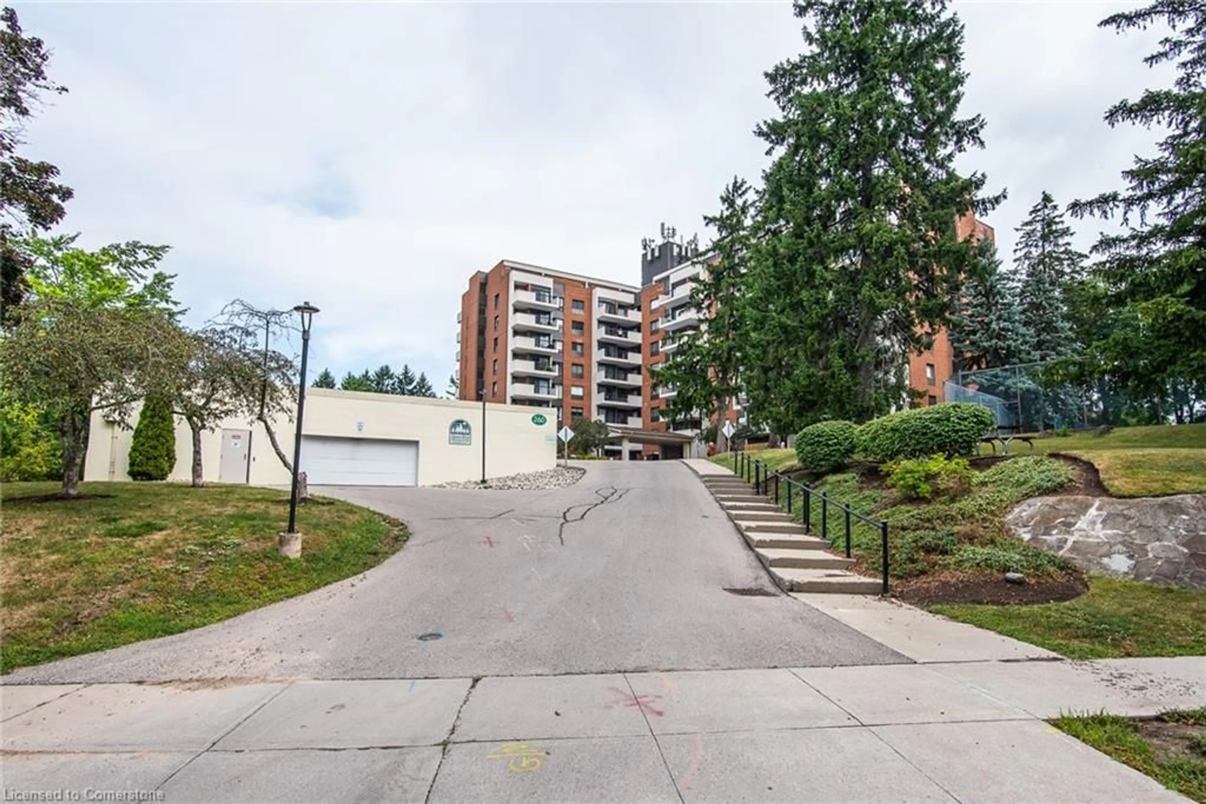 Unknown for 260 Sheldon Ave #807, Kitchener Ontario N2H 6P2