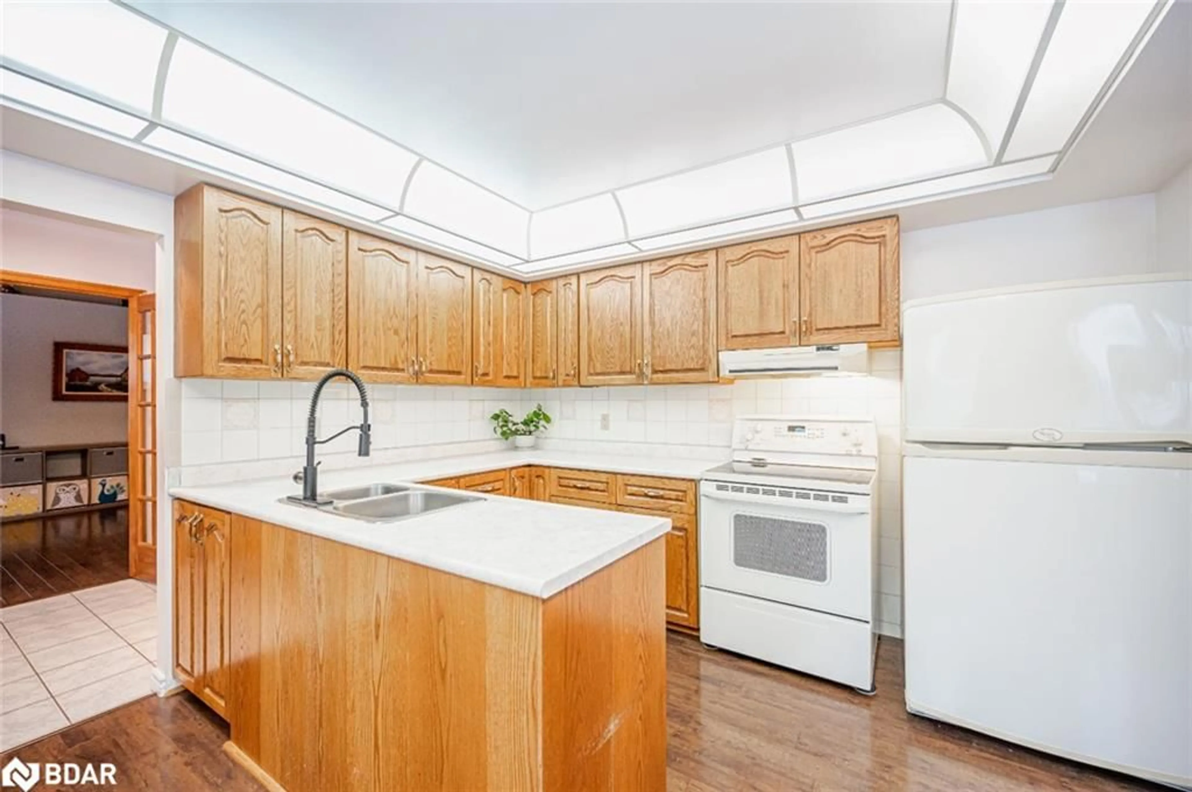 Standard kitchen, unknown for 87 Corrievale Rd, Port Severn Ontario L0K 1S0