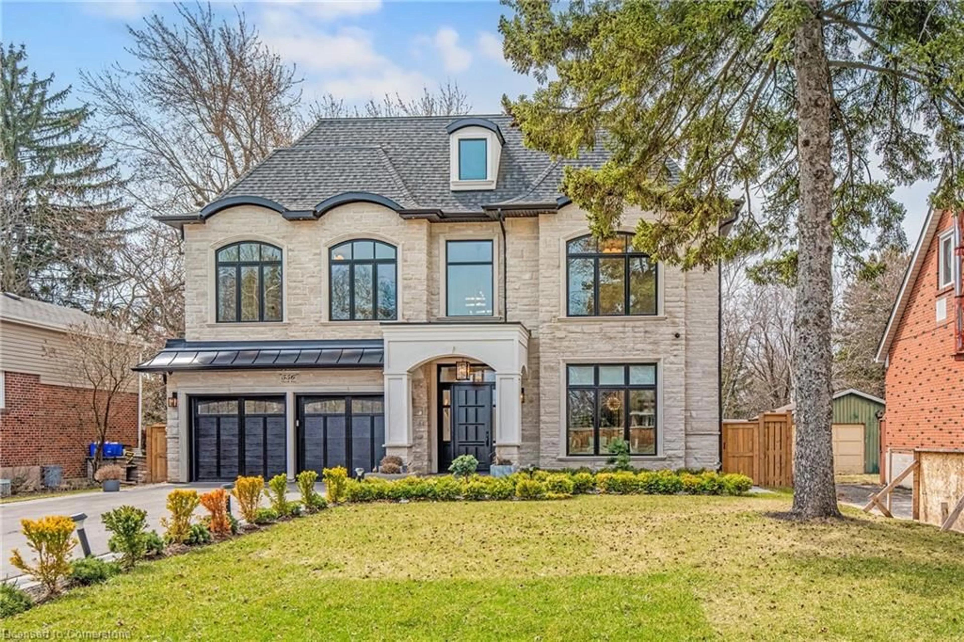 Home with brick exterior material, street for 556 Fourth Line, Oakville Ontario L6L 5A7