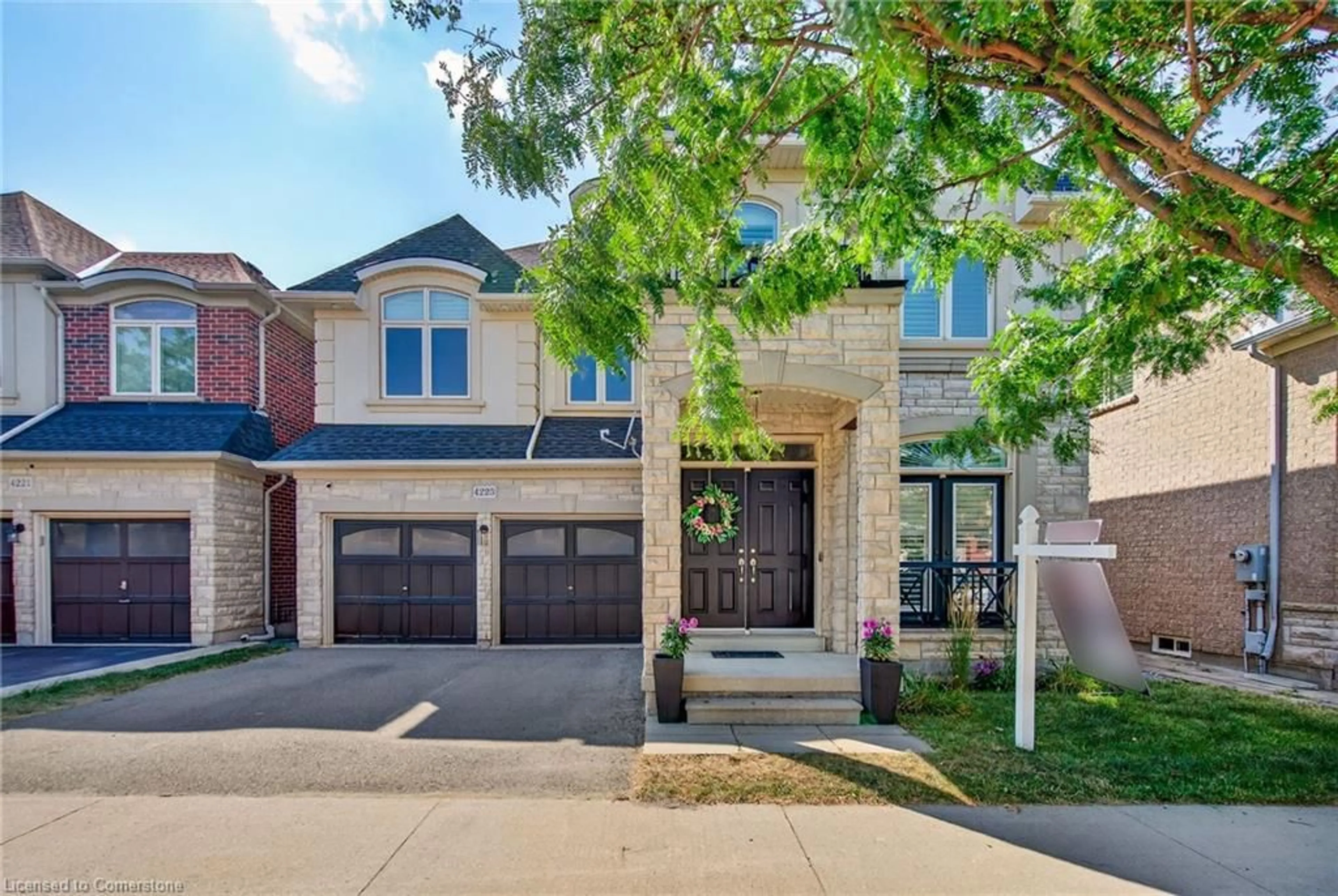 Home with brick exterior material, street for 4223 Fuller Cres, Burlington Ontario L7M 0M4