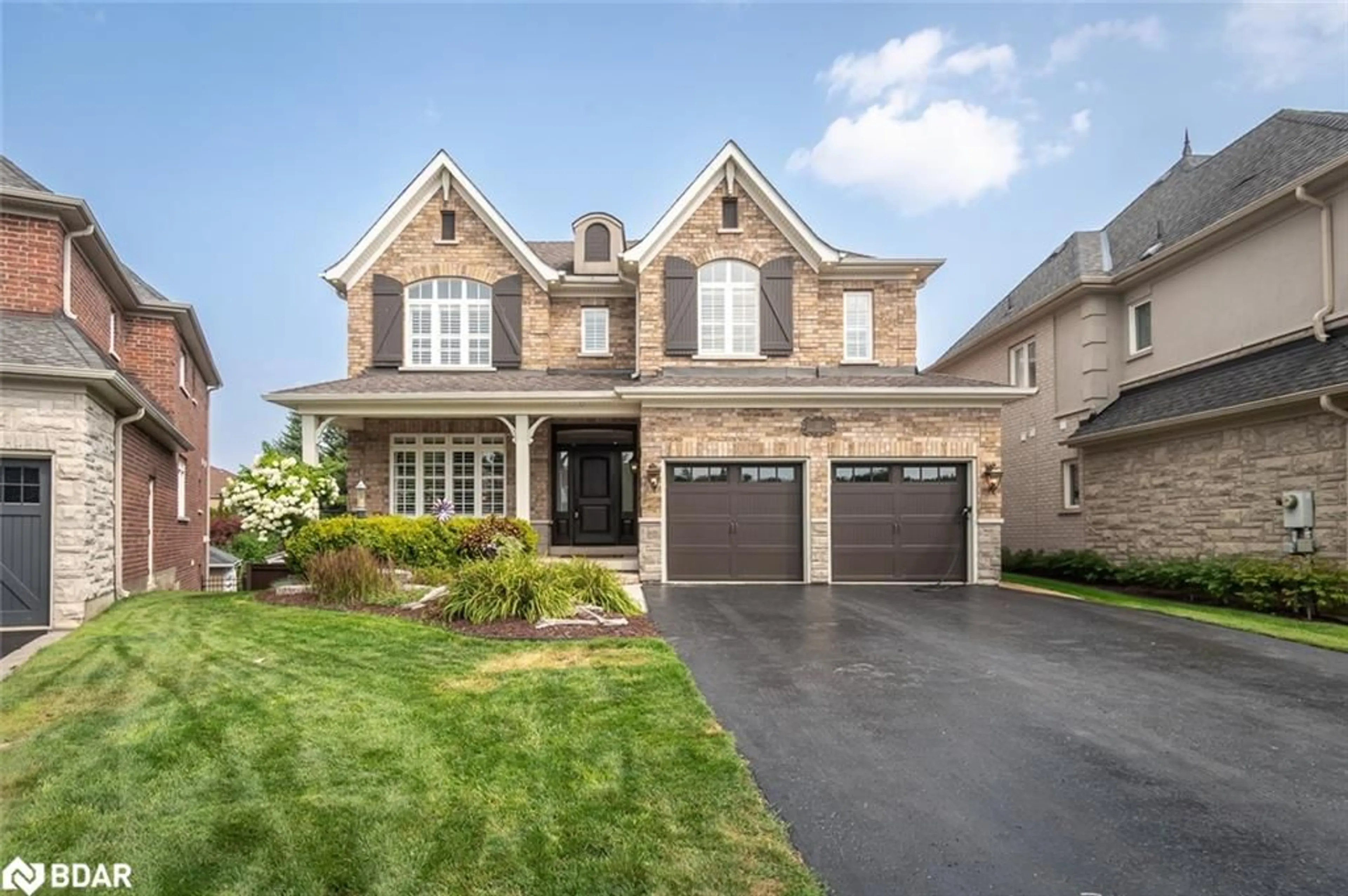 Home with brick exterior material, street for 20 View Point Cir, Georgetown Ontario L7G 6P2