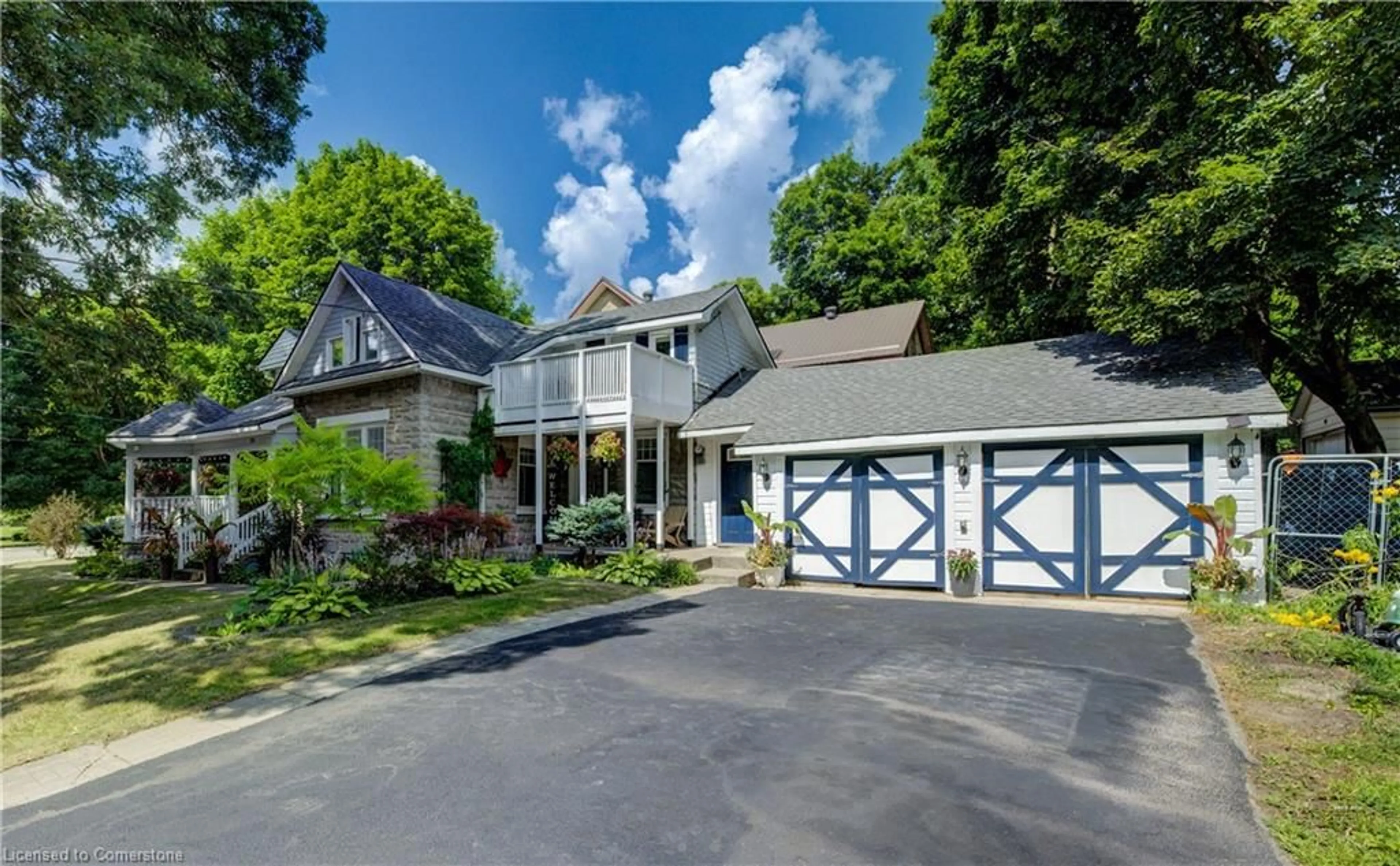 Unknown for 215 Birmingham St, Mount Forest Ontario N0G 2L2