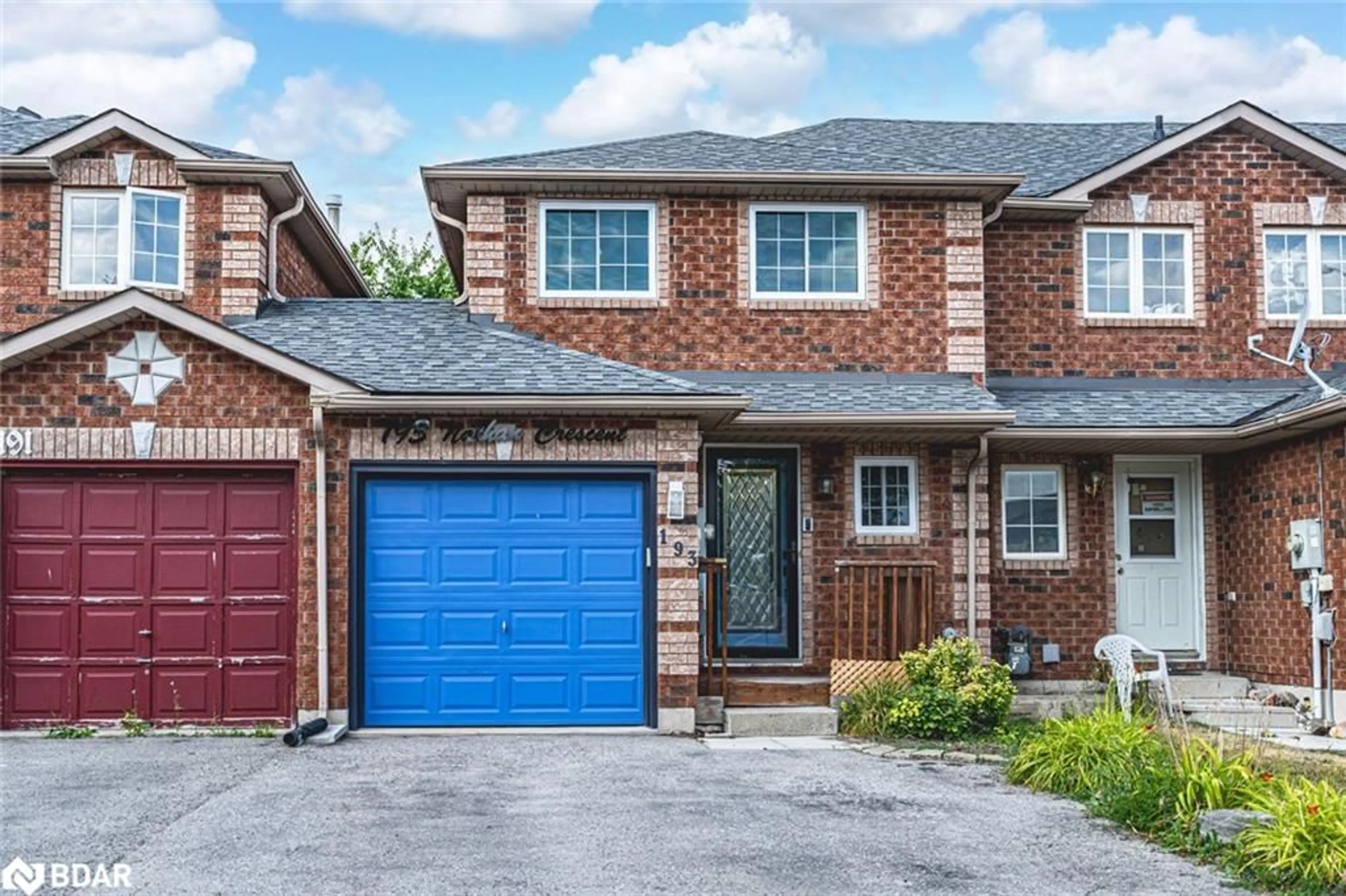 Home with brick exterior material, street for 193 Nathan Cres, Barrie Ontario L4N 0S4