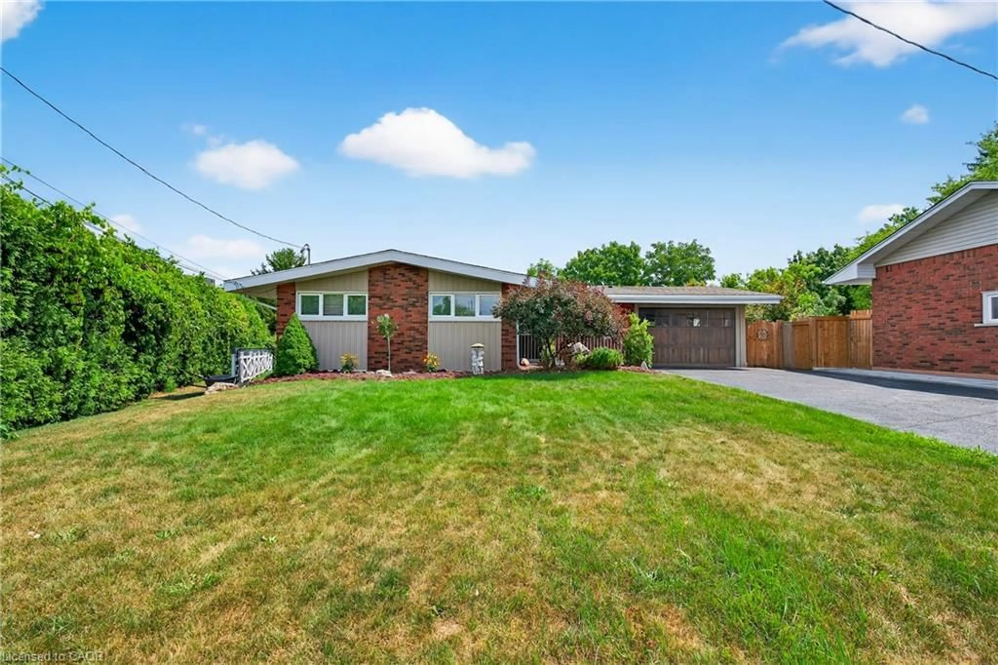 Unknown for 90 Mountain Ave, Stoney Creek Ontario L8G 3P7