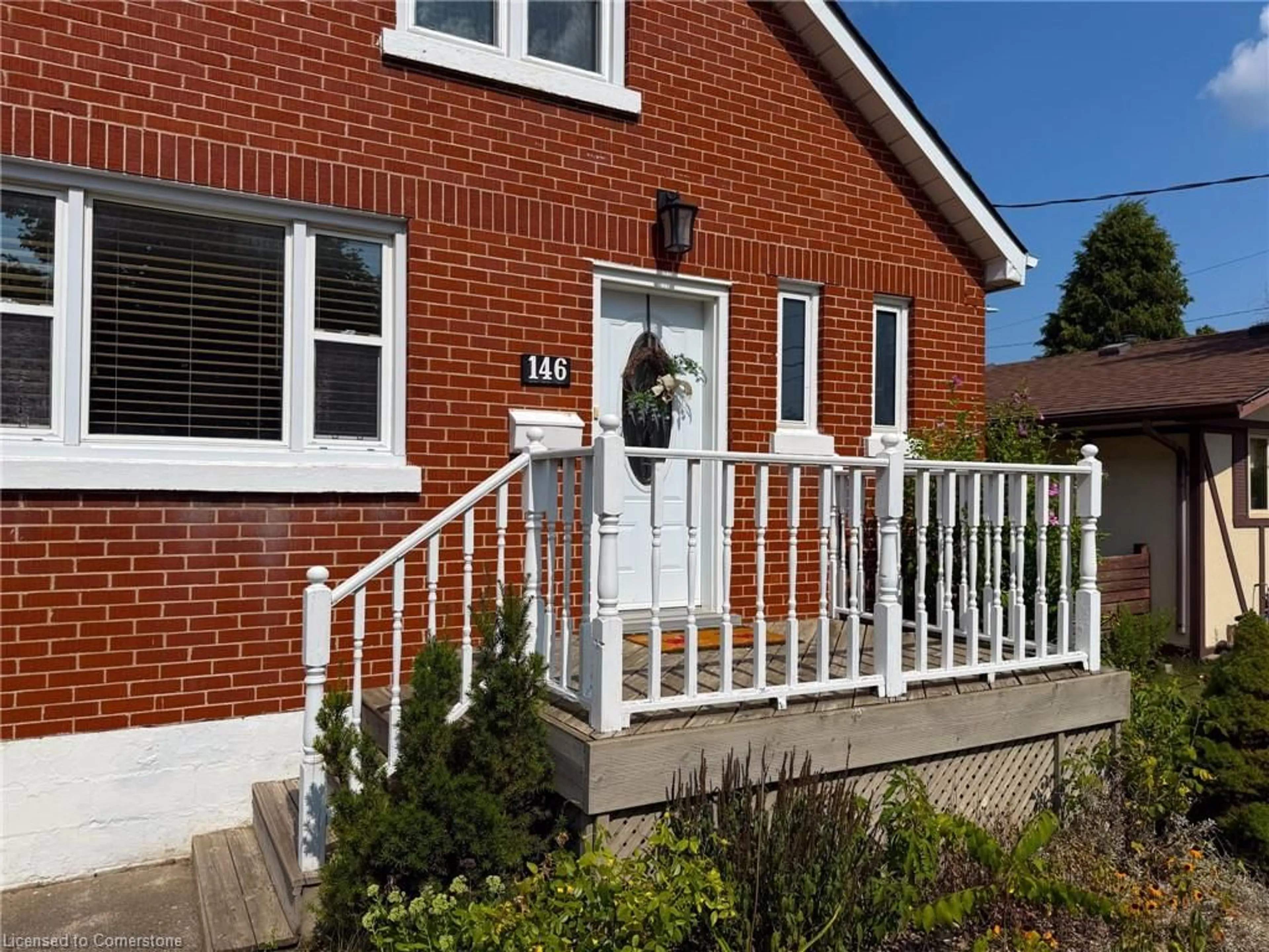 Home with brick exterior material, street for 146 Grand St, Brantford Ontario N3R 4B7