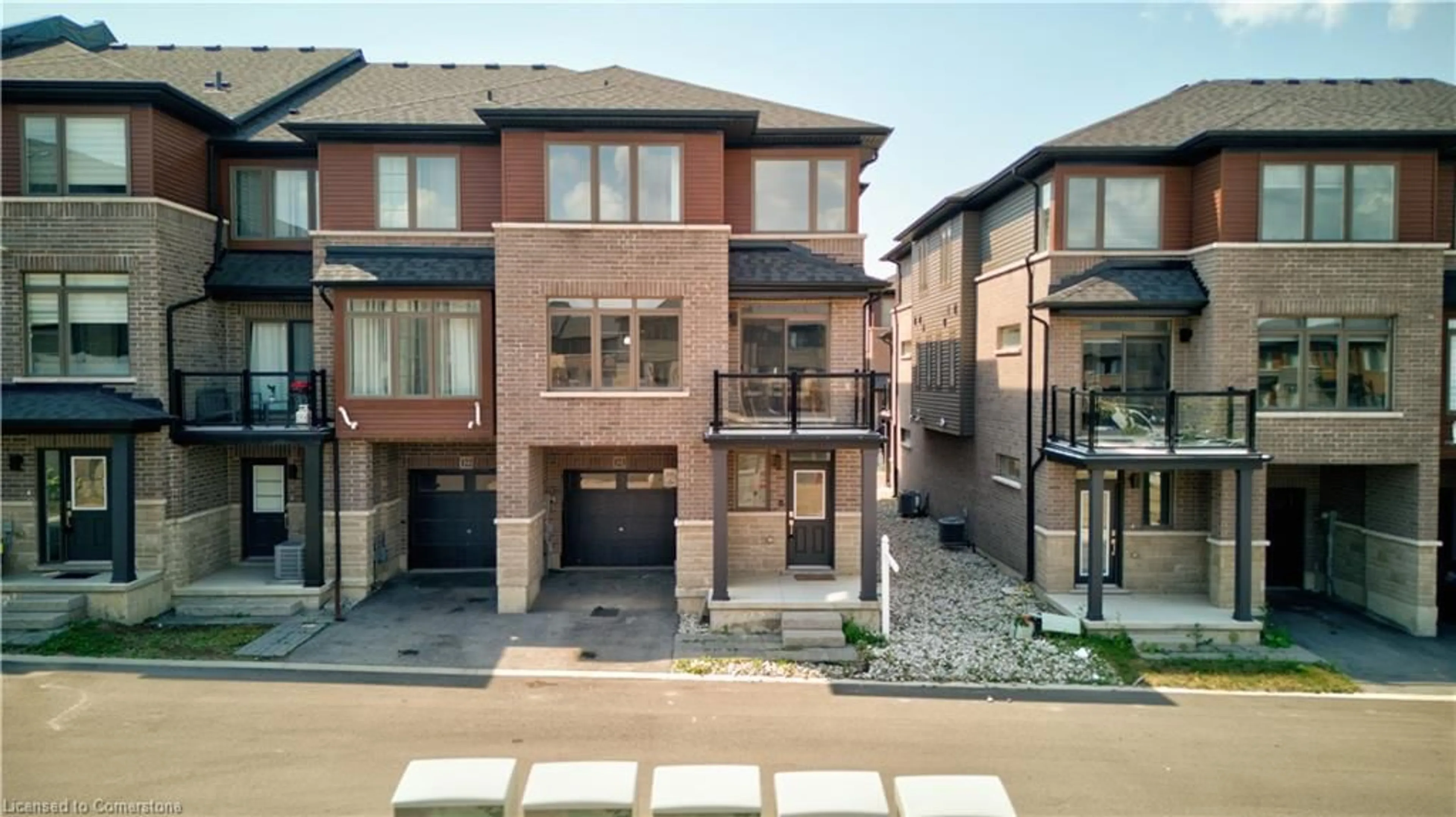 Home with brick exterior material, street for 61 Soho St #123, Hamilton Ontario L8J 0M6