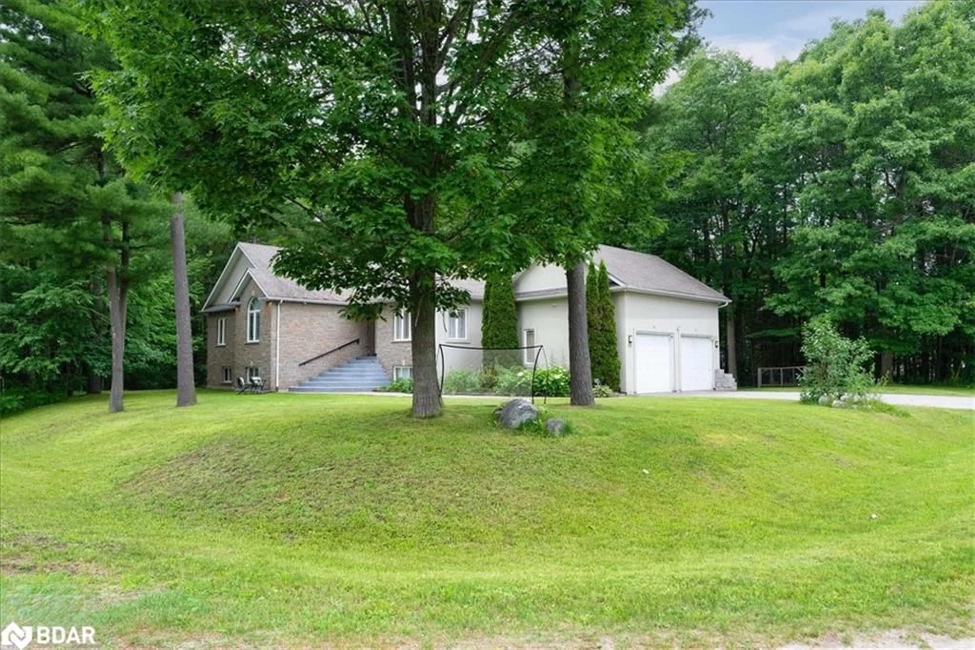 A pic from outside/outdoor area/front of a property/back of a property/a pic from drone, unknown for 68 Stocco Cir, Tiny Ontario L0L 2T0