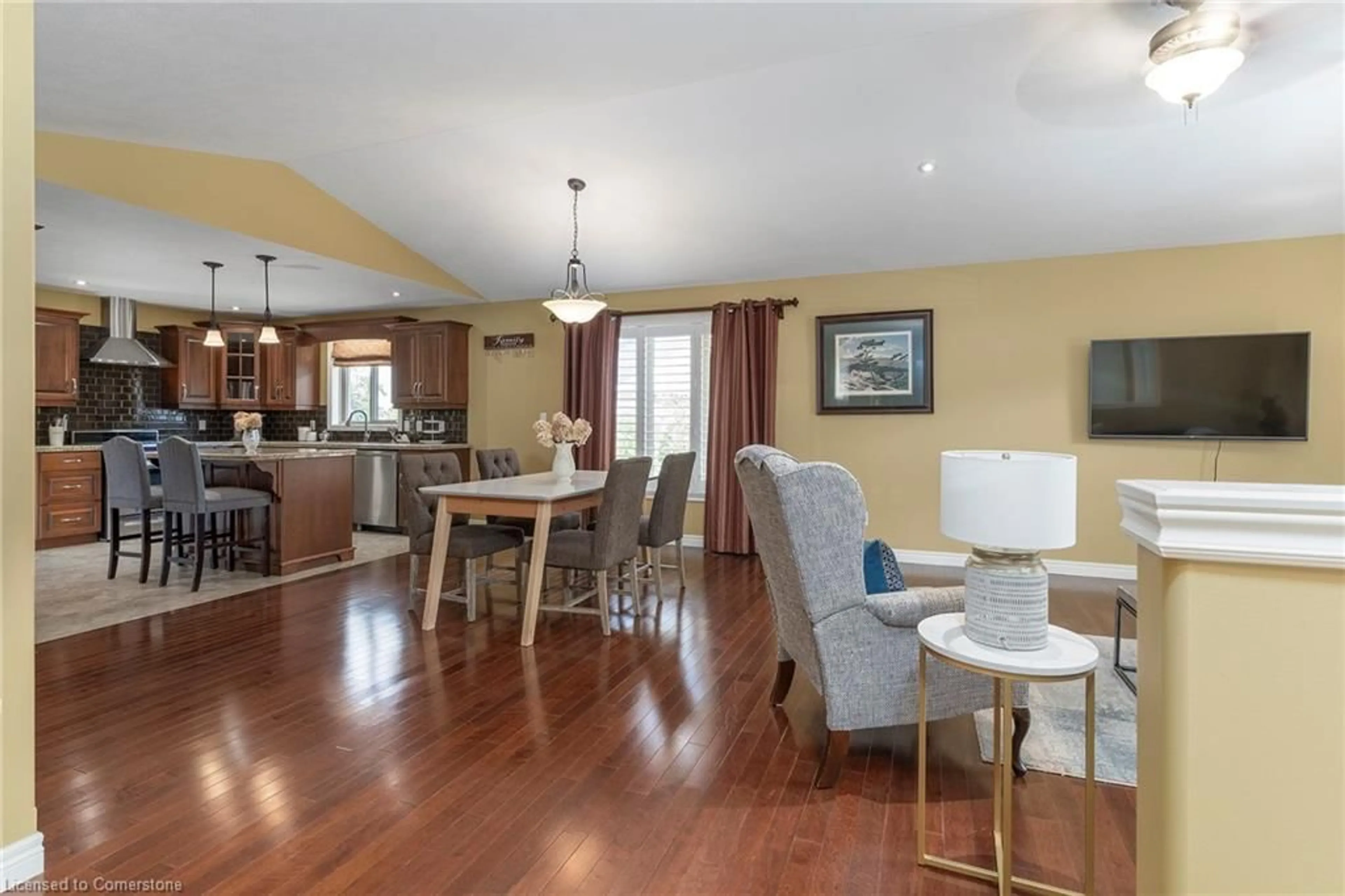 Open concept kitchen, wood/laminate floor for 6 Wintergreen Cres, Delhi Ontario N4B 2W5
