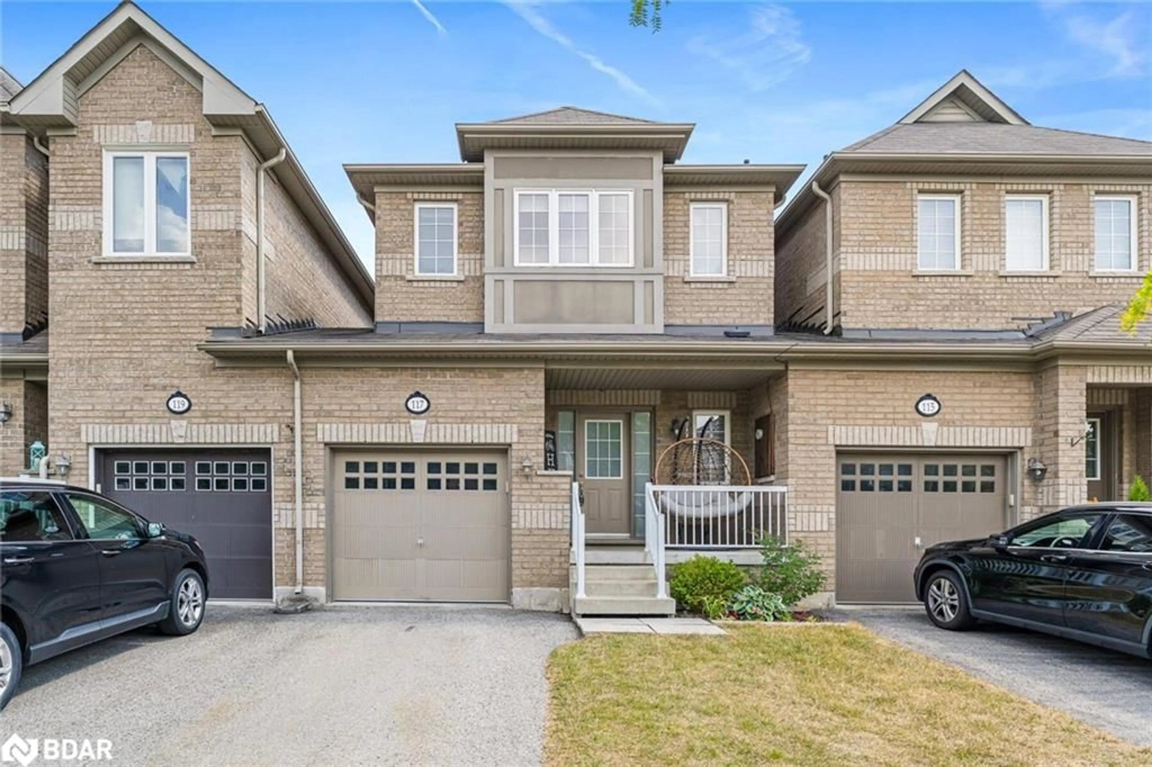 Home with brick exterior material, street for 117 Niagara Trail, Georgetown Ontario L7G 0A6