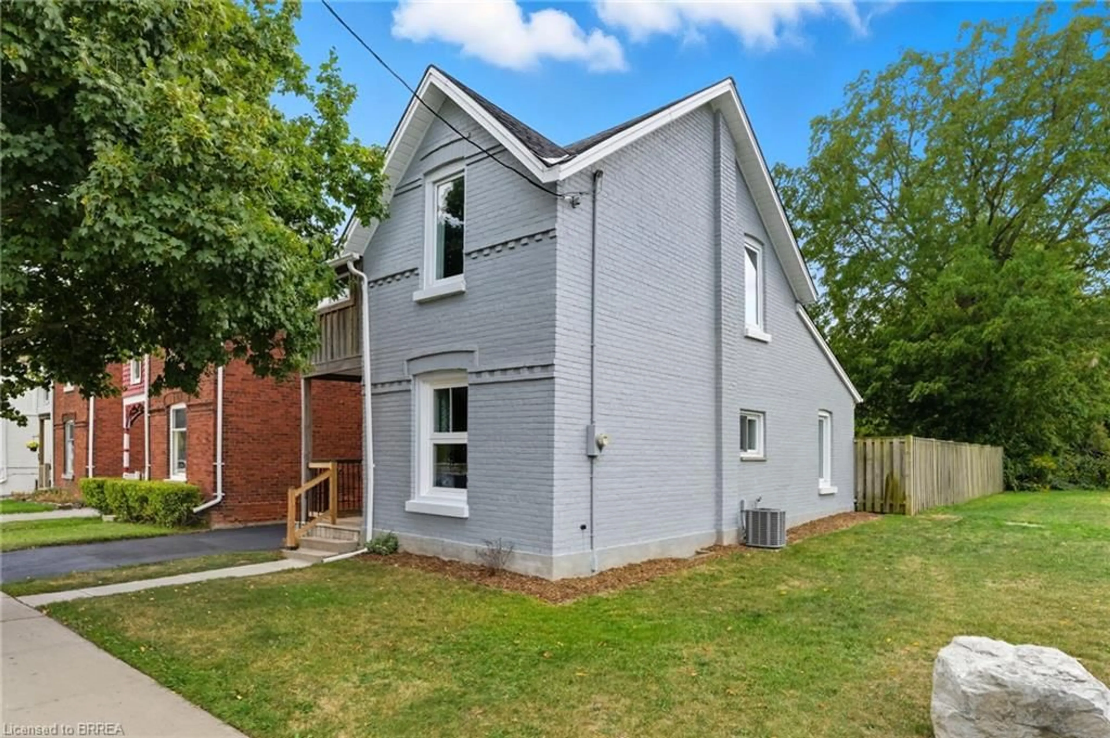 A pic from outside/outdoor area/front of a property/back of a property/a pic from drone, street for 1 Ontario St, Brantford Ontario N3S 2B7