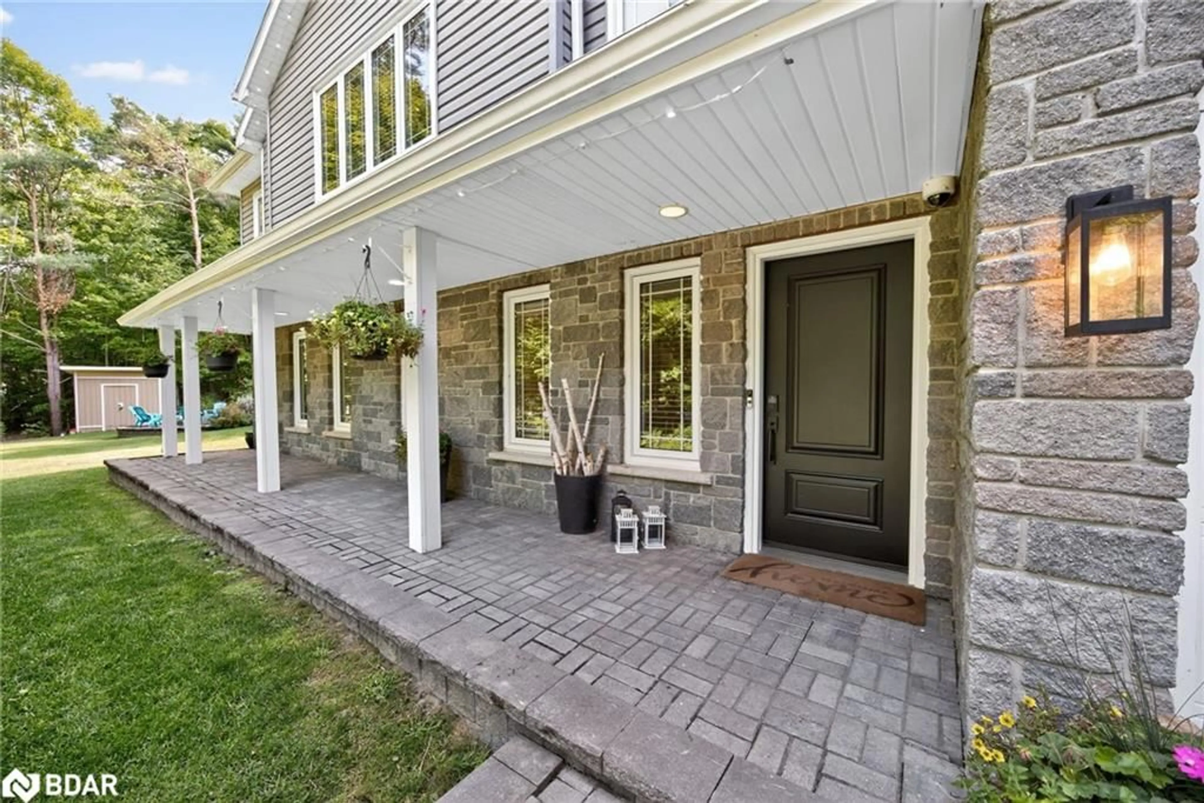 Patio, street for 135 Huron Woods Drive, Coldwater Ontario L0K 1E0