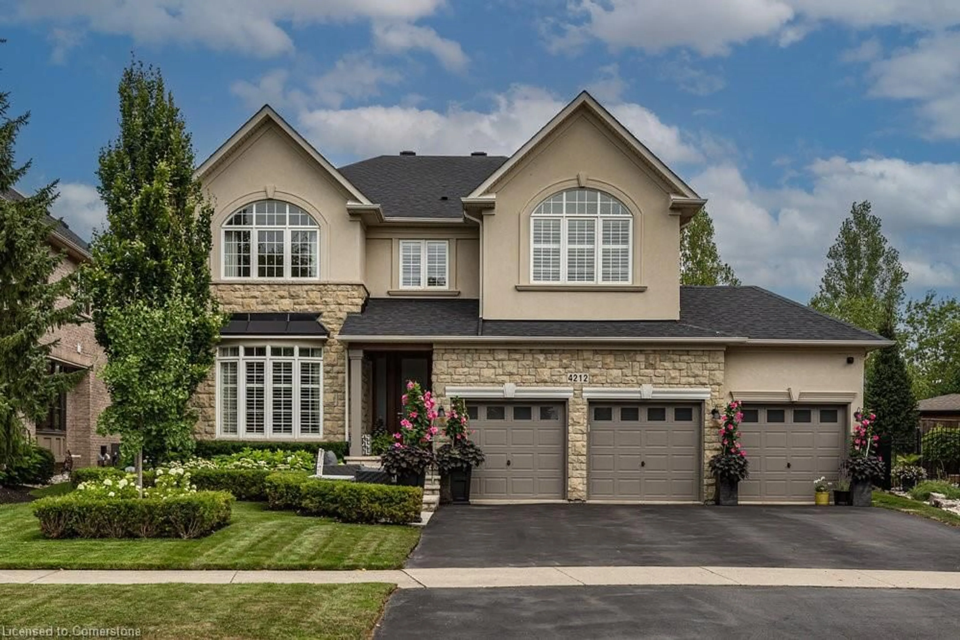 Home with brick exterior material, street for 4212 Kane Cres, Burlington Ontario L7M 5C1