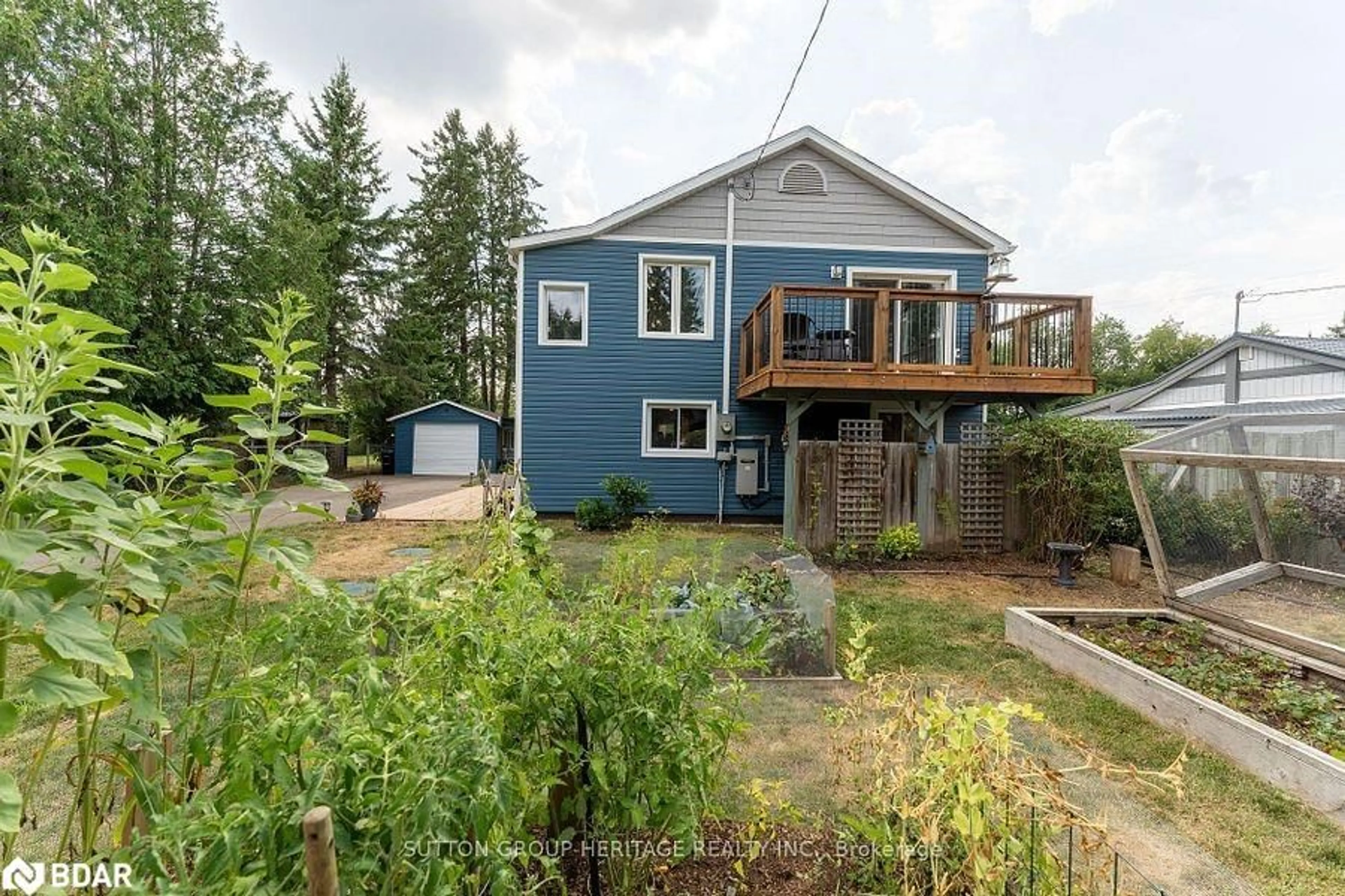 A pic from outside/outdoor area/front of a property/back of a property/a pic from drone, water/lake/river/ocean view for 3660 Baldwick Lane, Springwater Ontario L0M 1T0