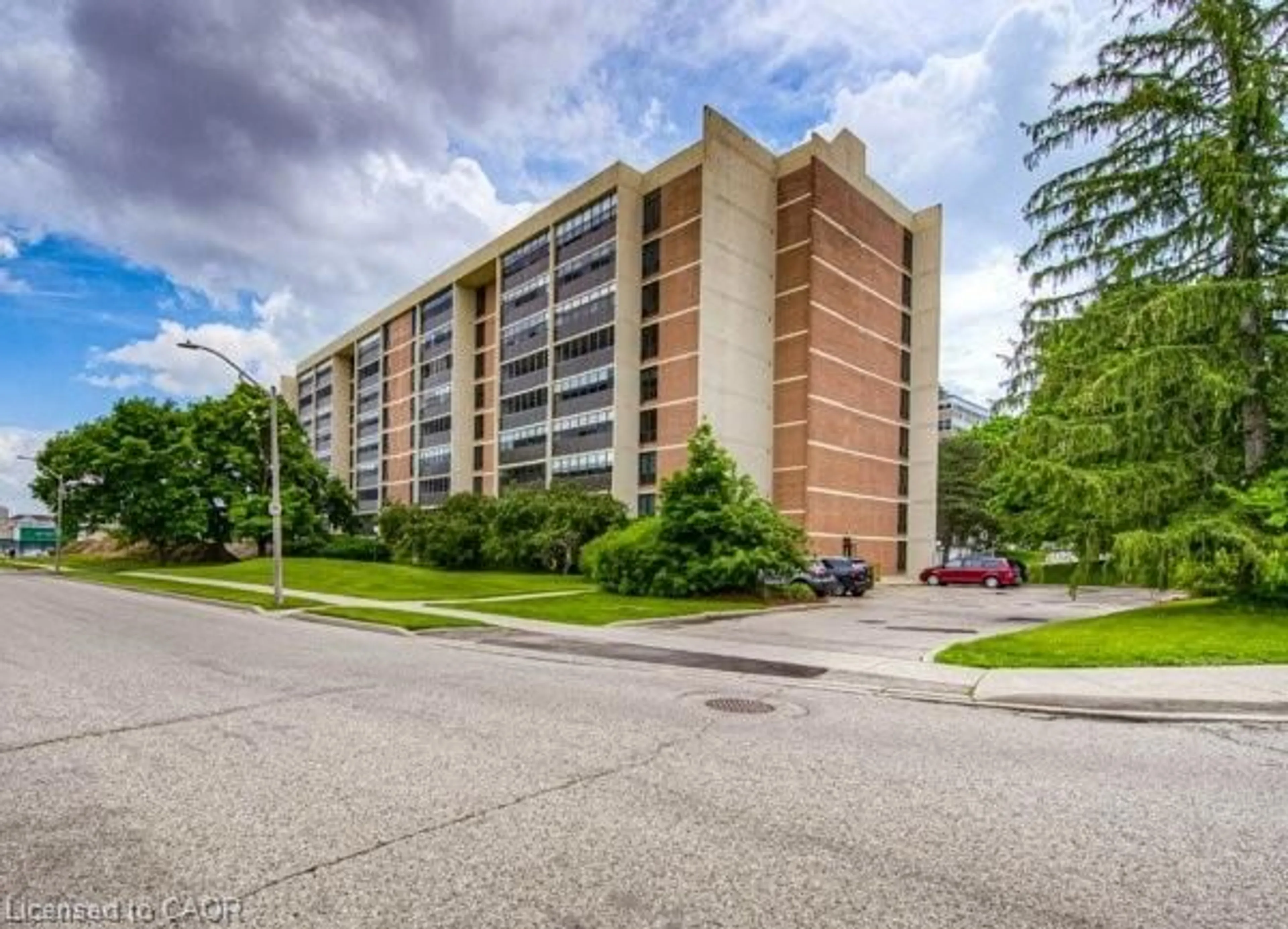 Unknown for 65 Westmount Rd #311, Waterloo Ontario N2L 5G6