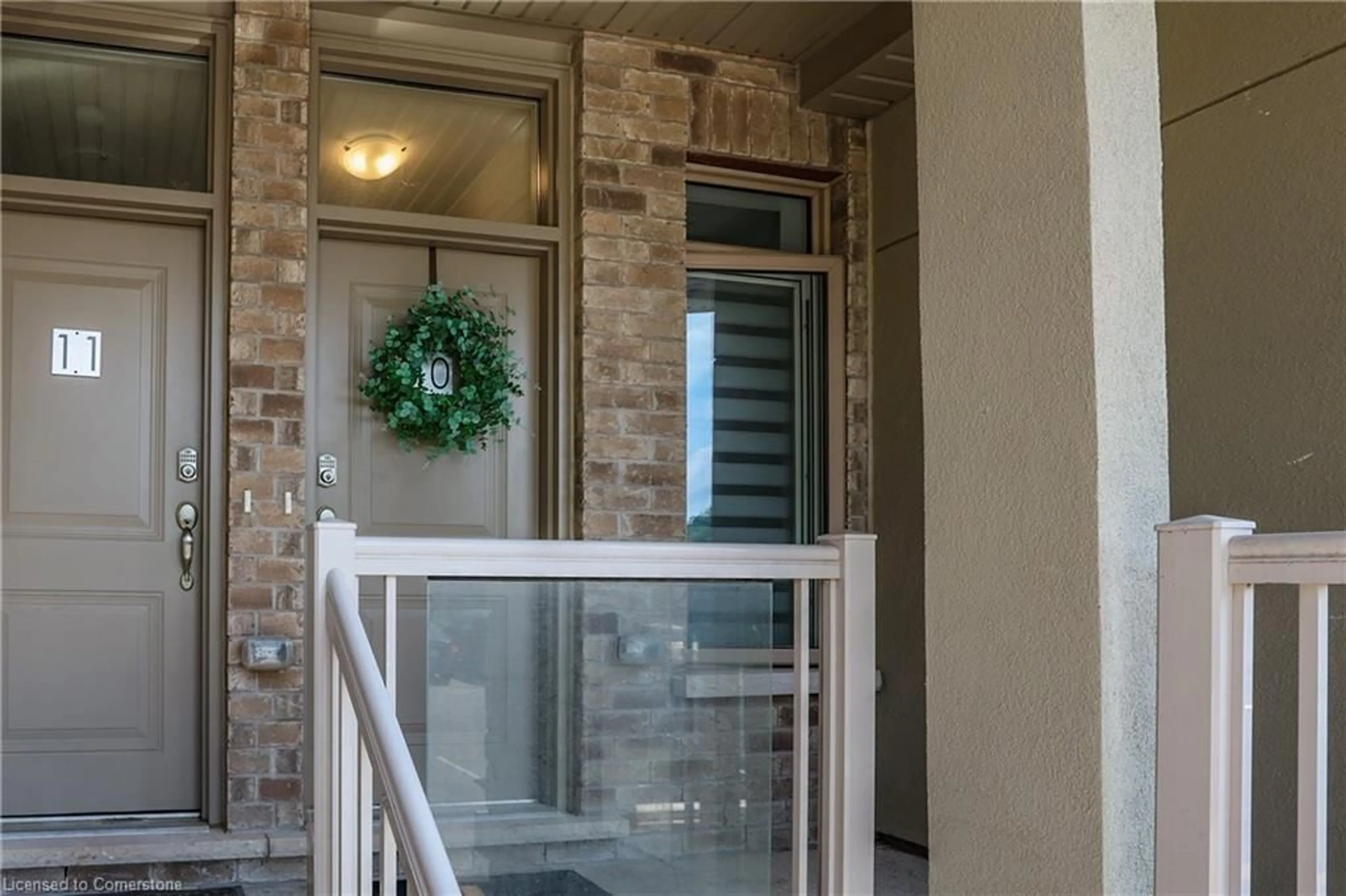 Indoor entryway for 5016 Serena Dr #10, Beamsville Ontario L3J 0T2