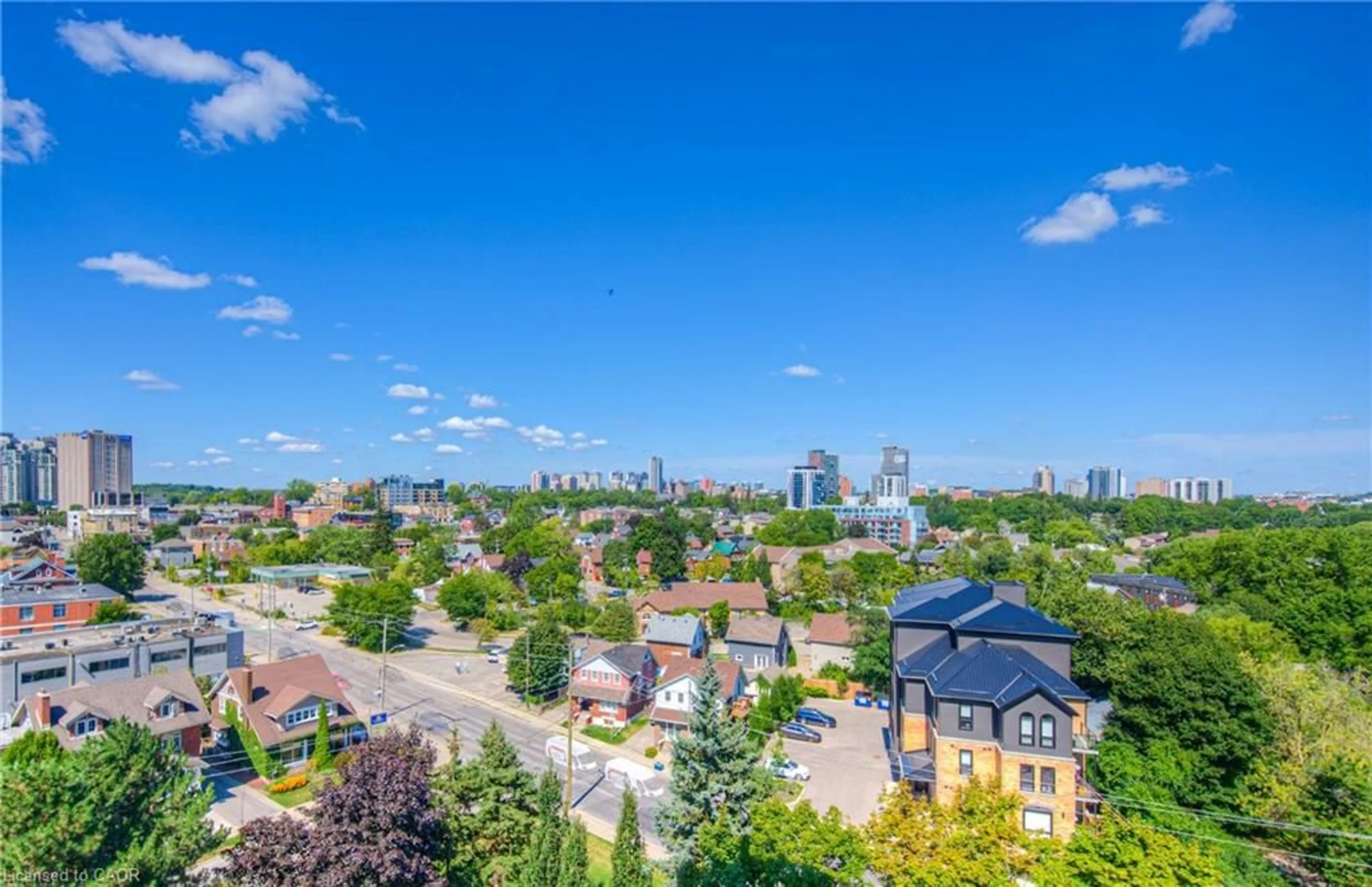 A pic from outside/outdoor area/front of a property/back of a property/a pic from drone, city buildings view from balcony for 4 Willow St #906, Waterloo Ontario N2J 4S2