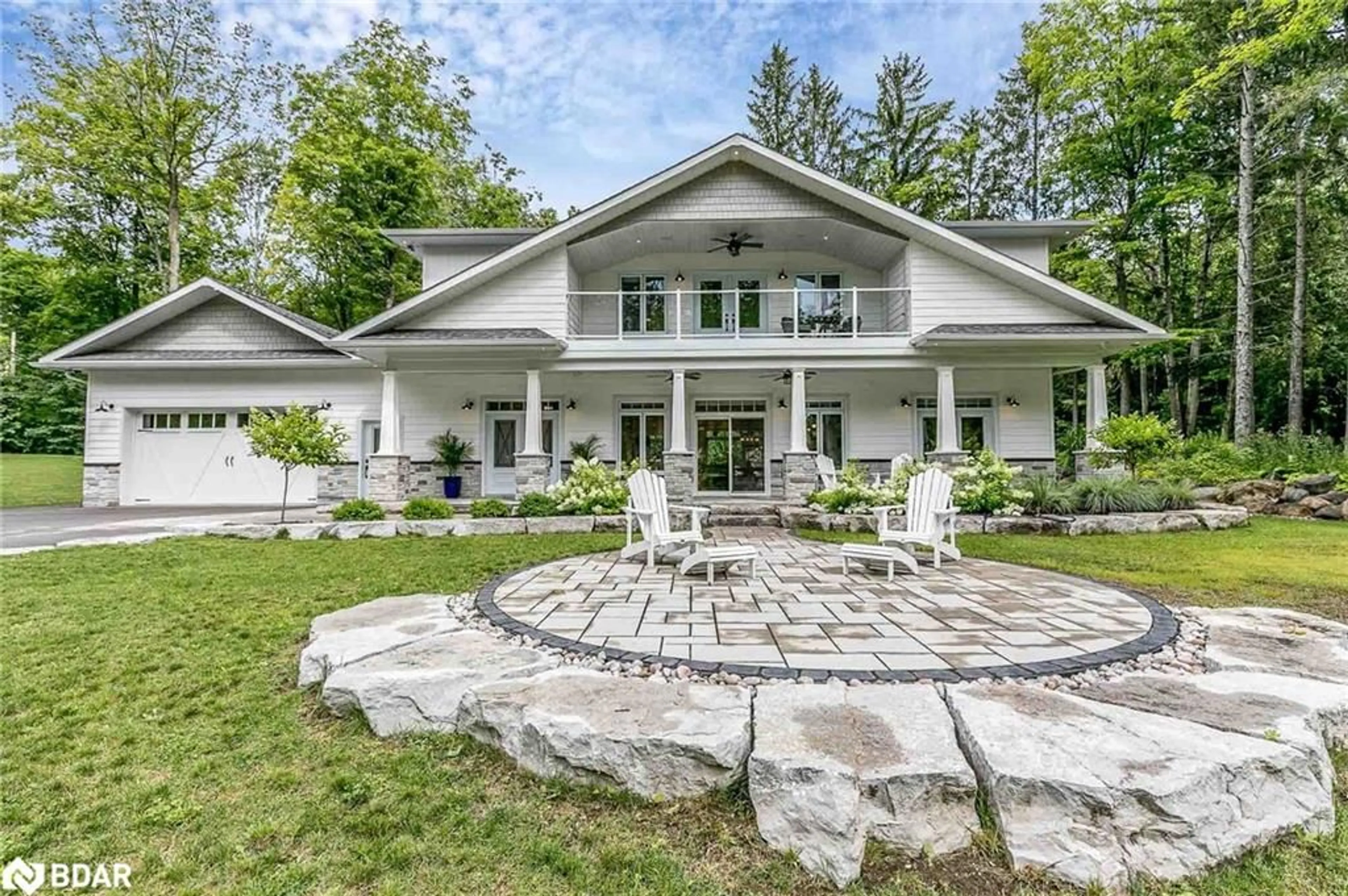 Patio, mountain view for 6 Forrester Rd, Shanty Bay Ontario L0L 2L0