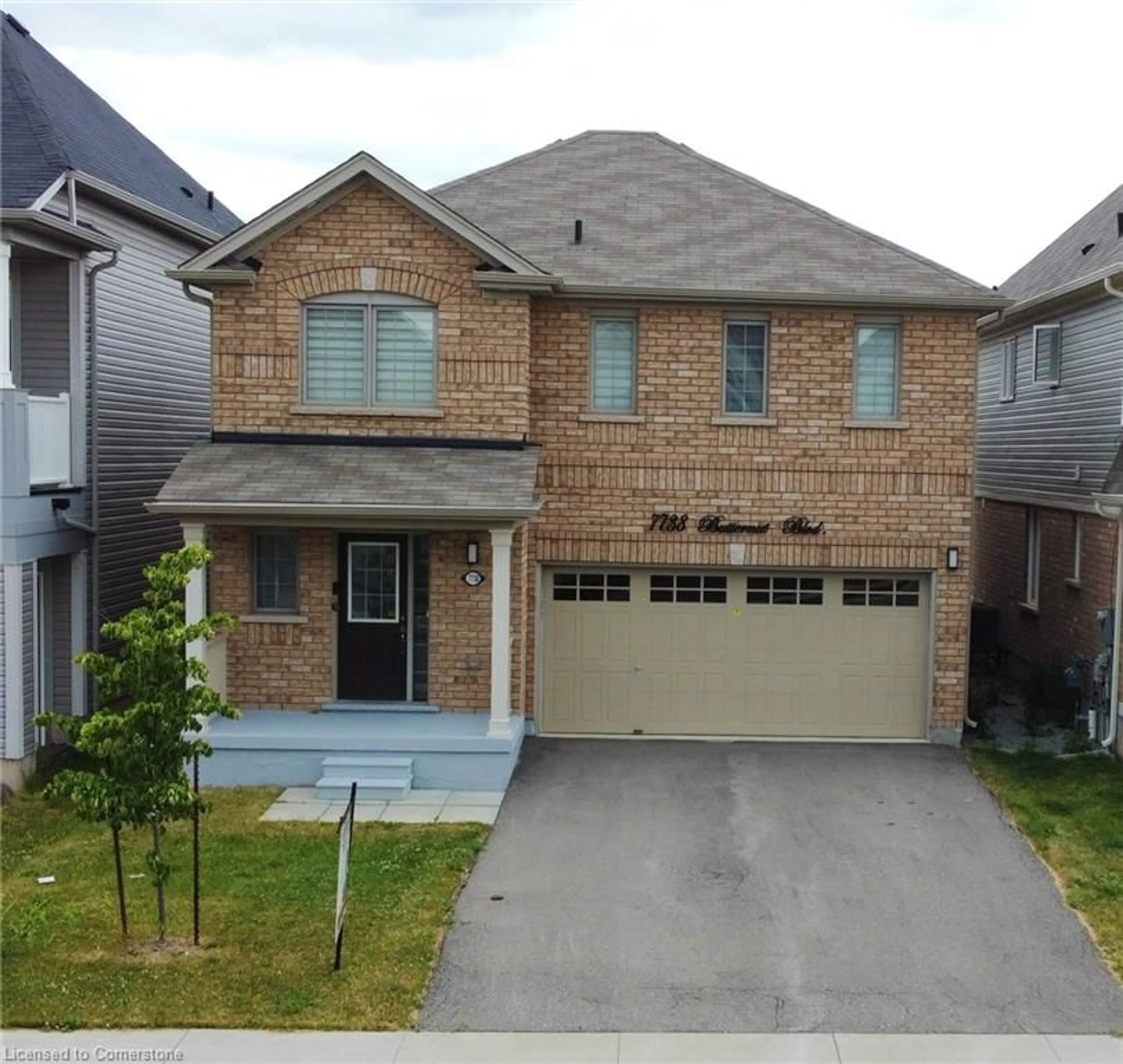 Home with brick exterior material, street for 7738 Butternut Blvd, Niagara Falls Ontario L2H 0N7
