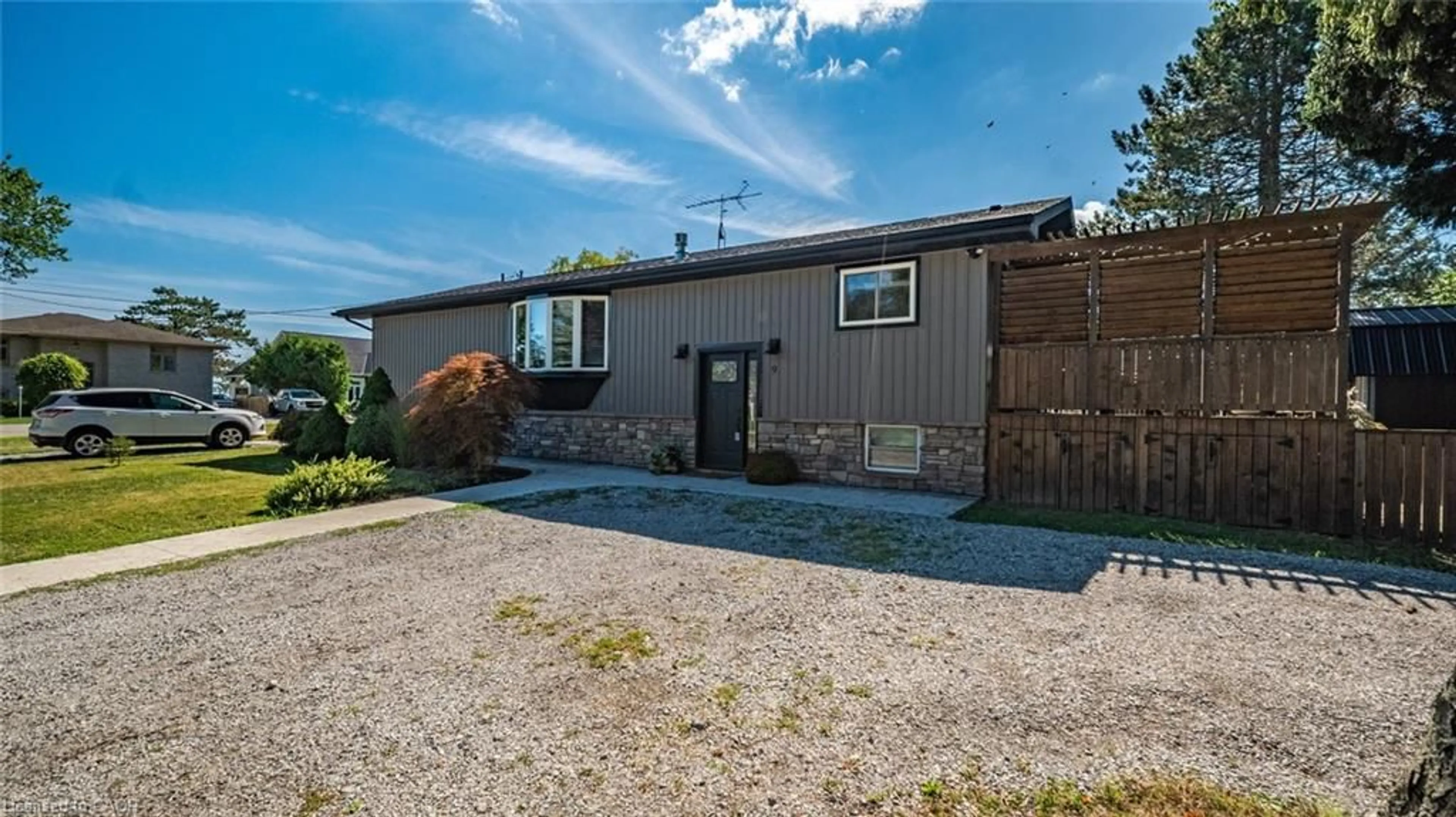 Unknown for 9 Kiwanis Ave, Port Dover Ontario N0A 1N2