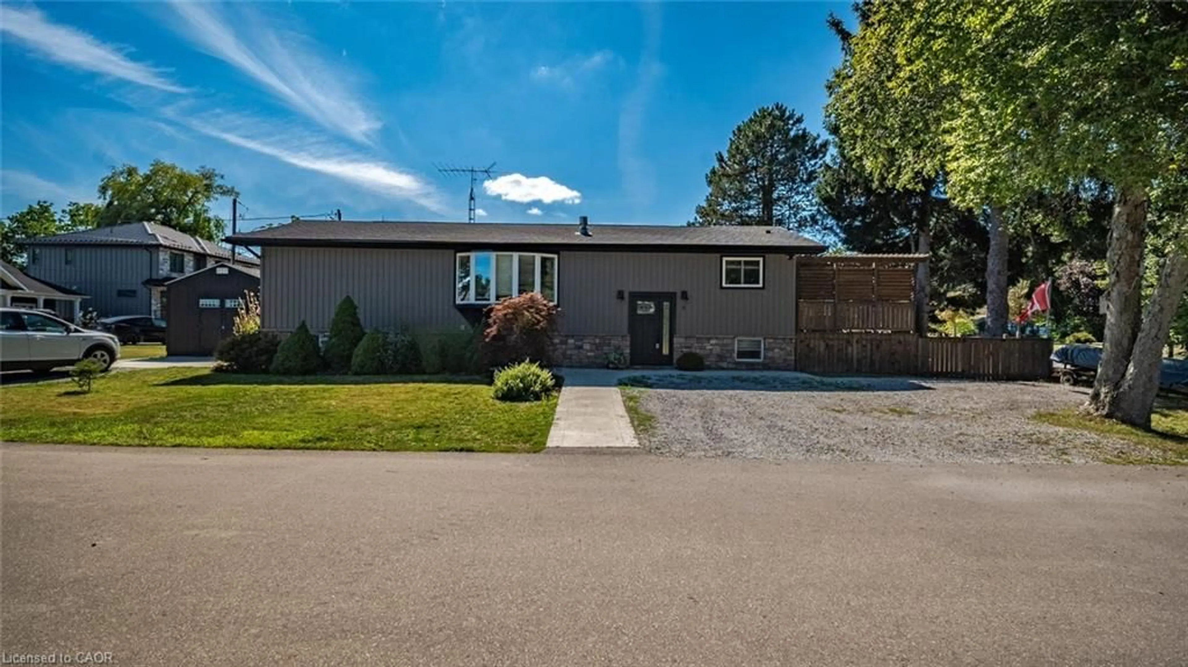 Unknown for 9 Kiwanis Ave, Port Dover Ontario N0A 1N2
