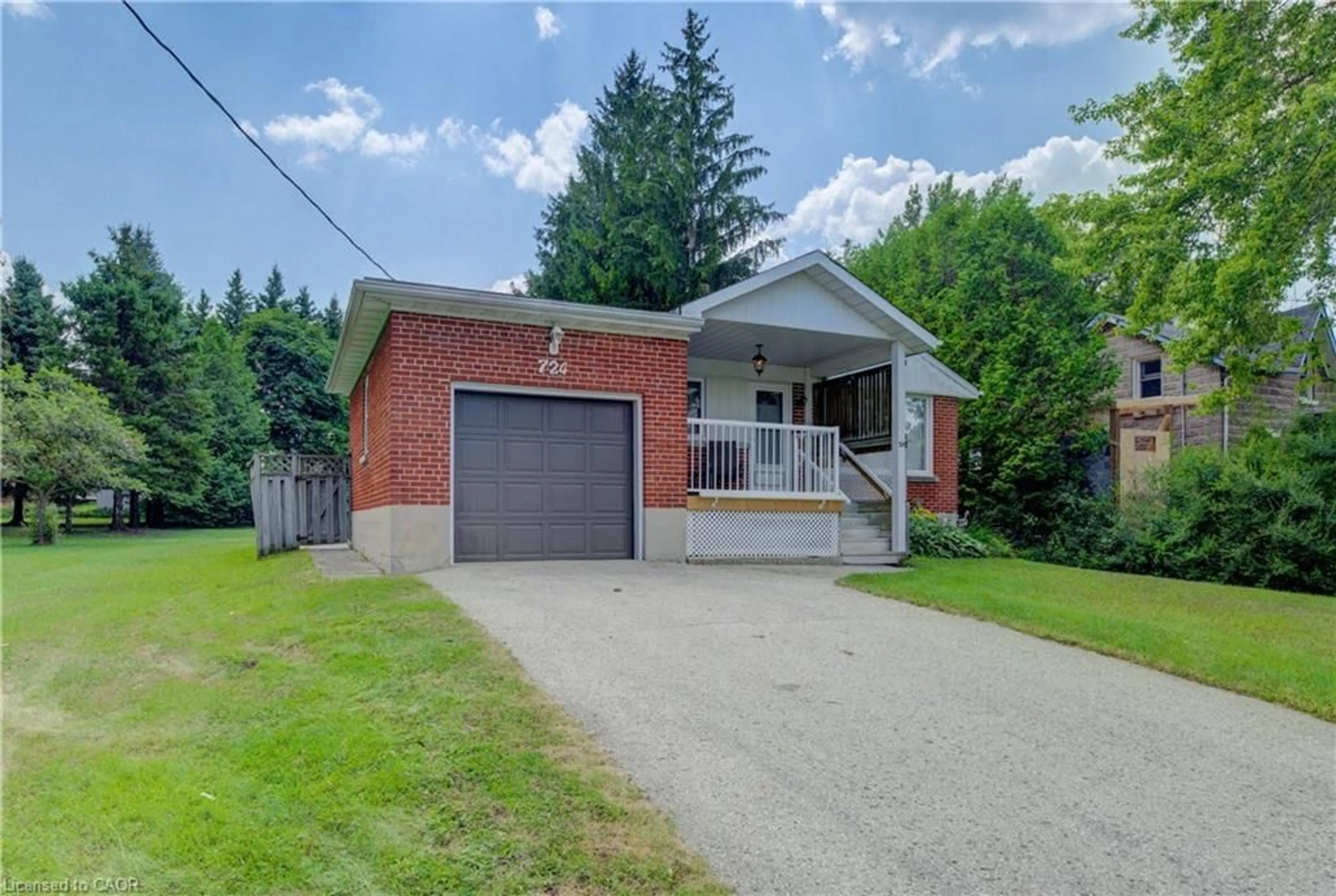 Home with brick exterior material, street for 724 Waterloo St, Mount Forest Ontario N0G 2L3
