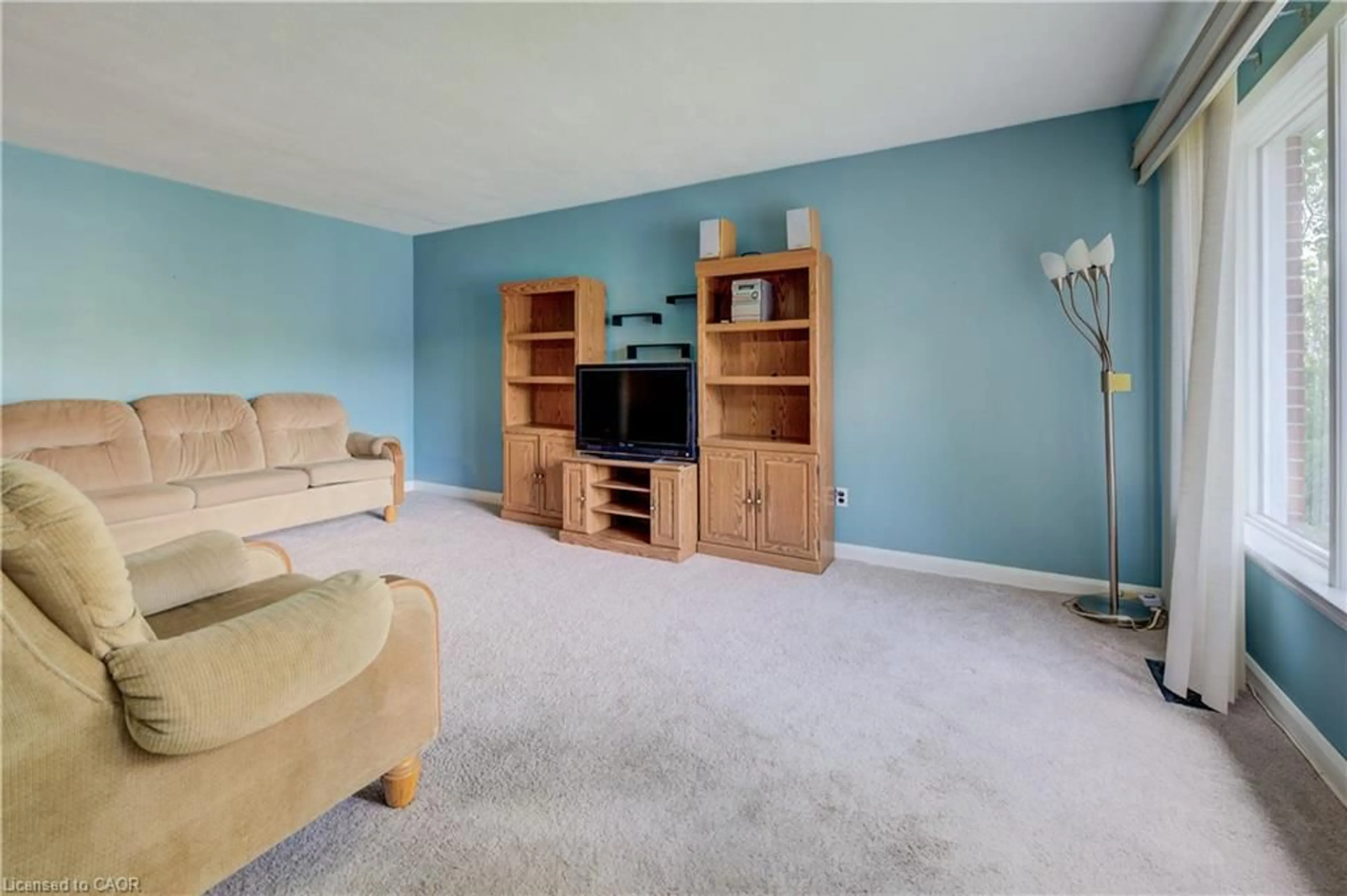 Living room with furniture, unknown for 724 Waterloo St, Mount Forest Ontario N0G 2L3