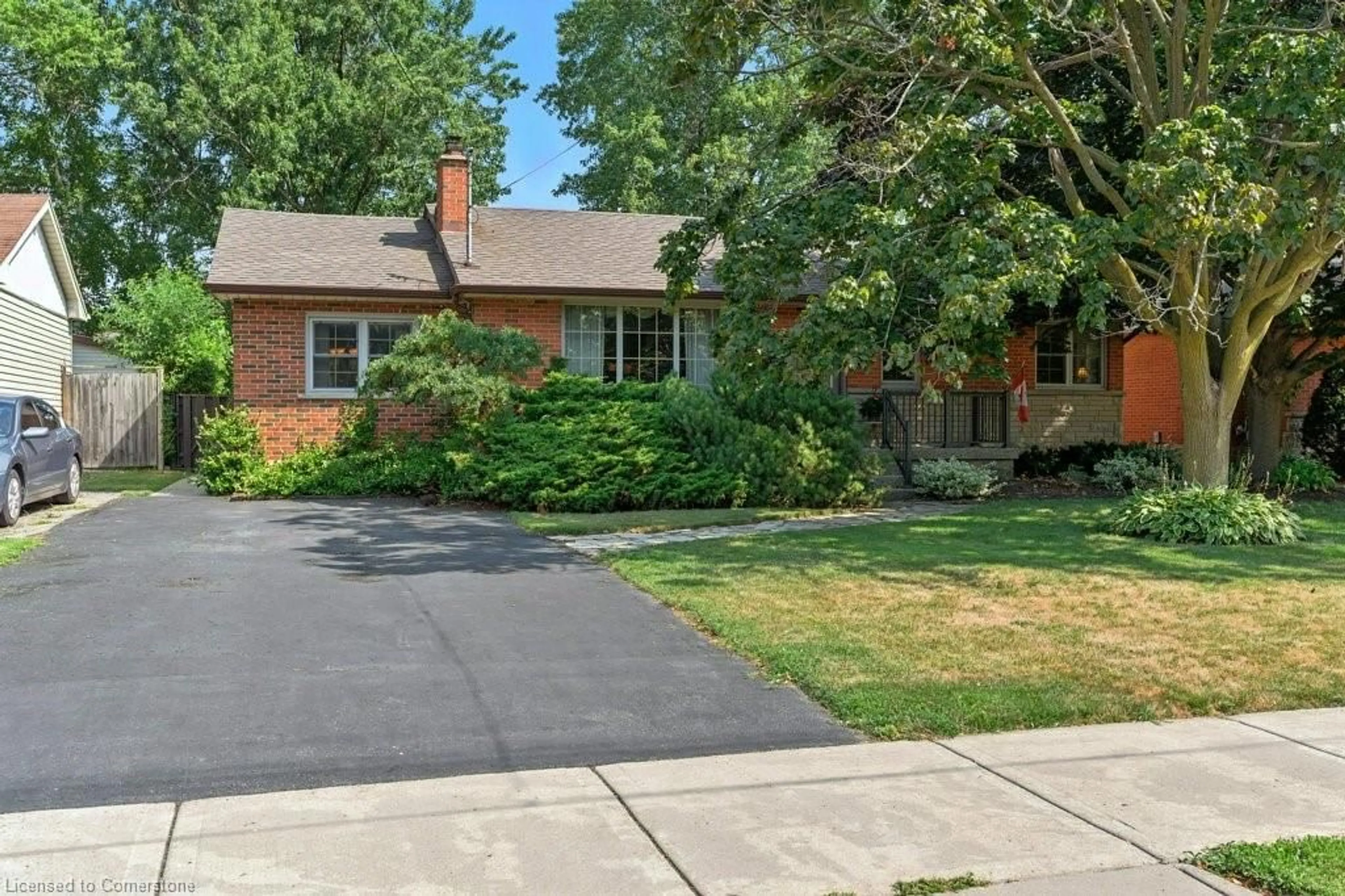 Home with brick exterior material, street for 207 Broker Dr, Hamilton Ontario L8T 2C3