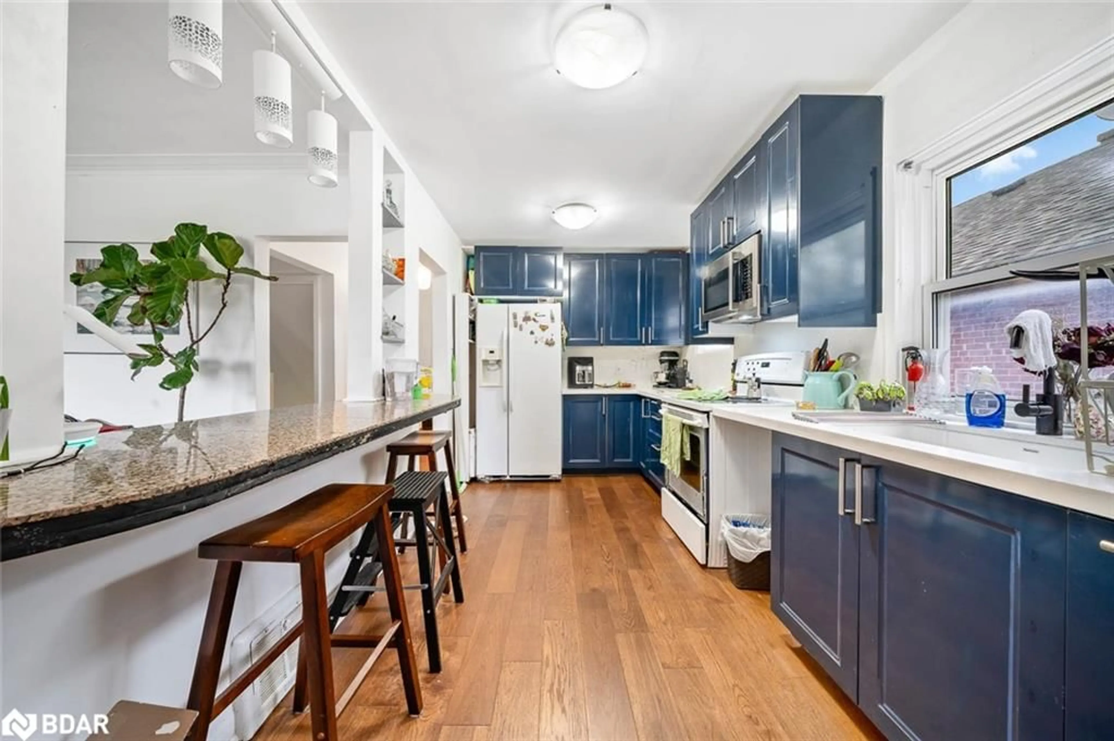 Open concept kitchen, unknown for 65 Barrhead Cres, Etobicoke Ontario M9W 3Z8