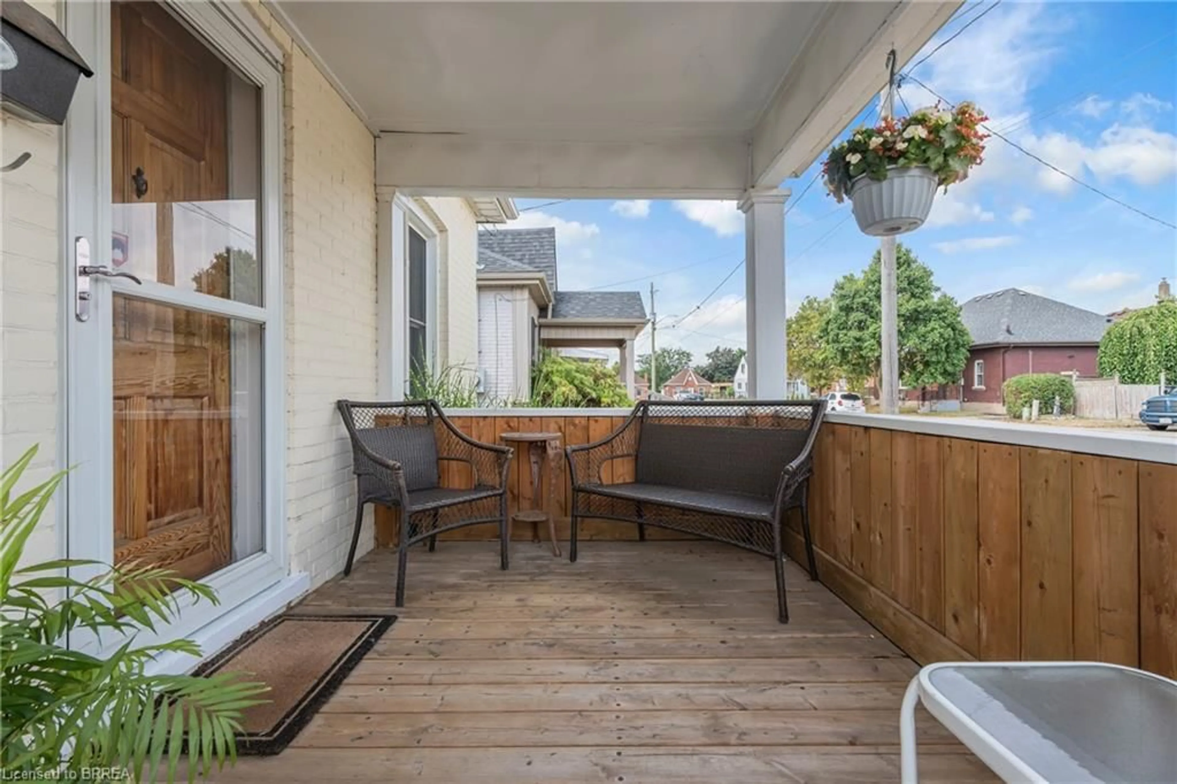 Patio, street for 17 Blossie St, Brantford Ontario N3S 2V7