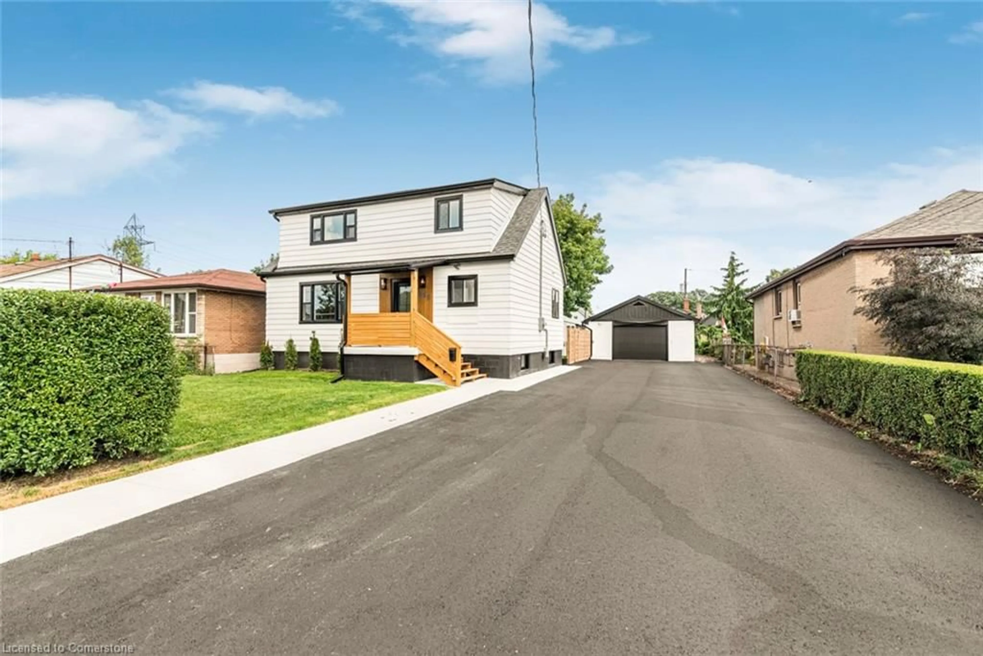 Unknown for 588 Barnaby St, Hamilton Ontario L8H 6T9