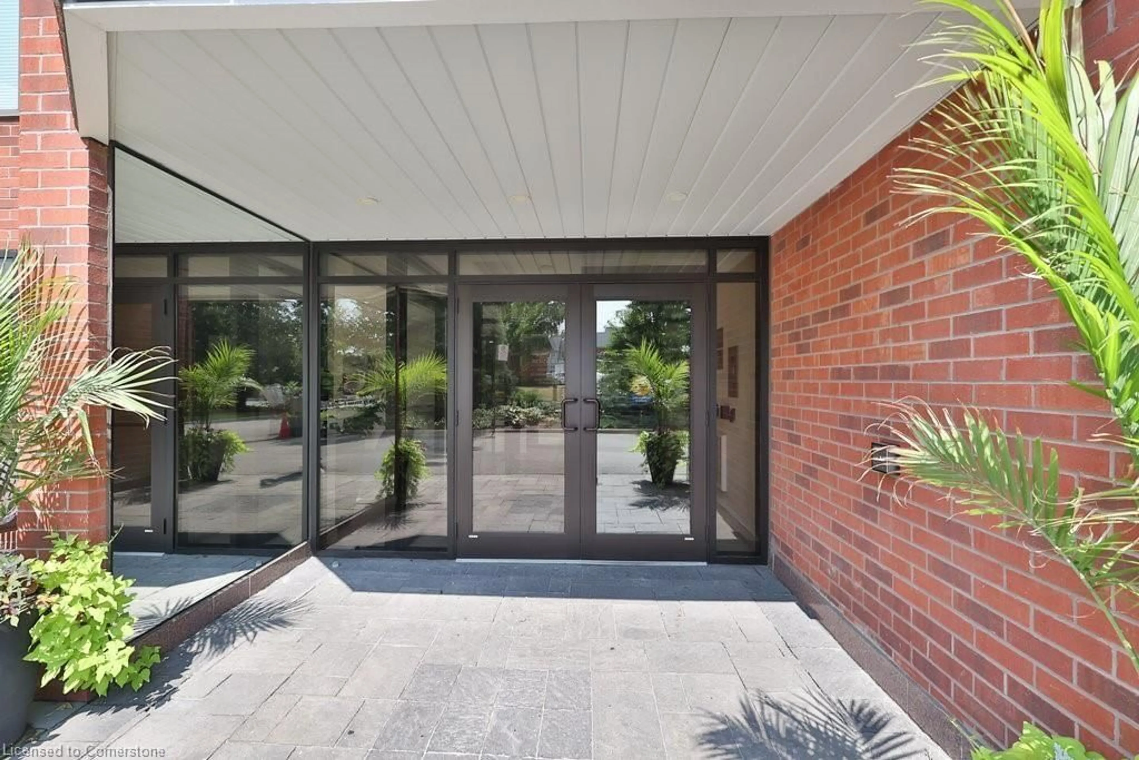 Unknown for 2121 Lakeshore Rd #502, Burlington Ontario L7R 1C9