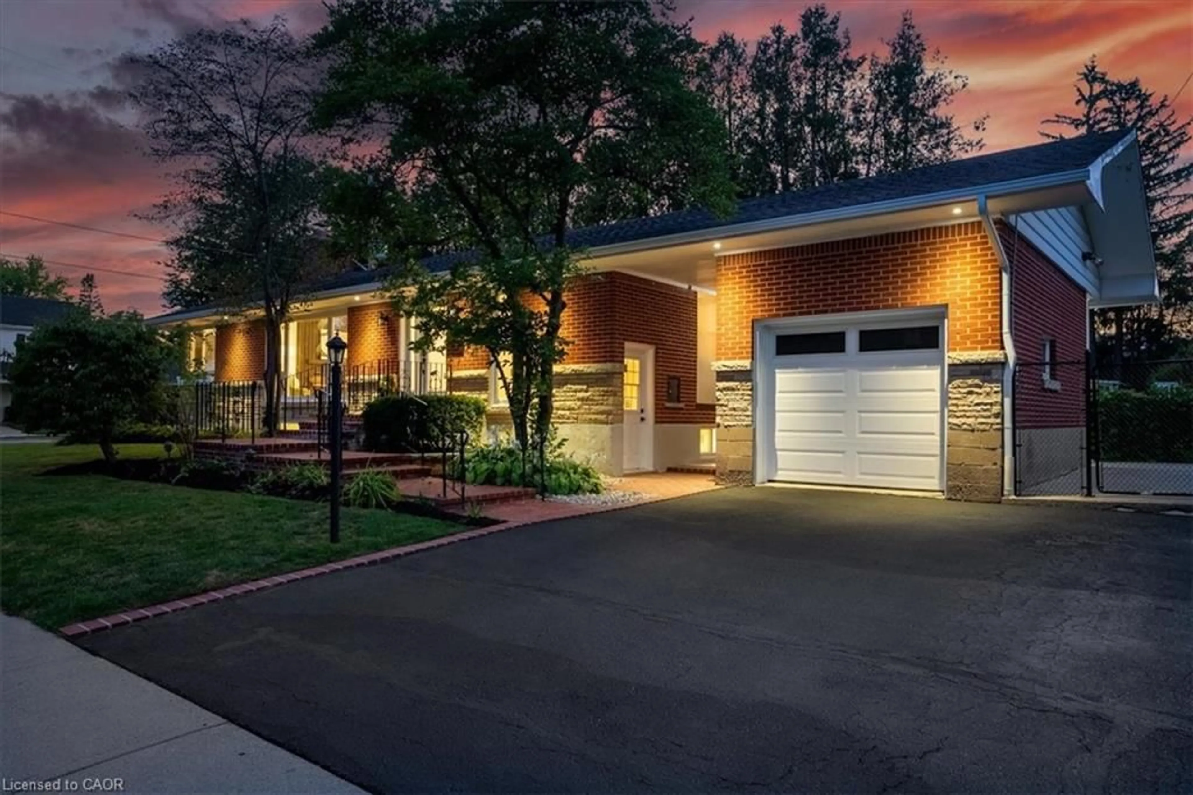 Home with brick exterior material, street for 25 Elgin St, Waterdown Ontario L0R 2H0