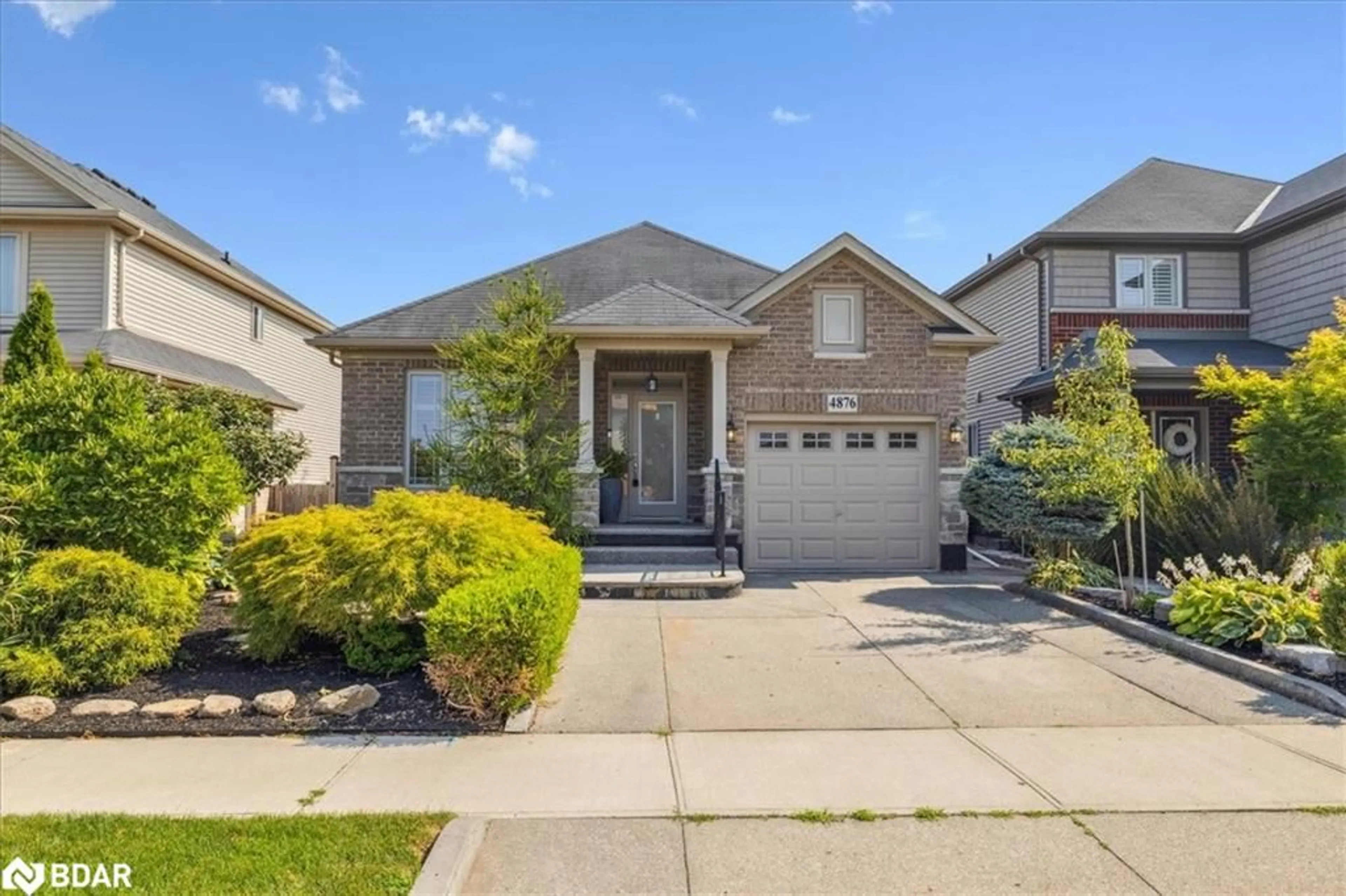 Unknown for 4876 Allan Crt, Beamsville Ontario L3J 1M3