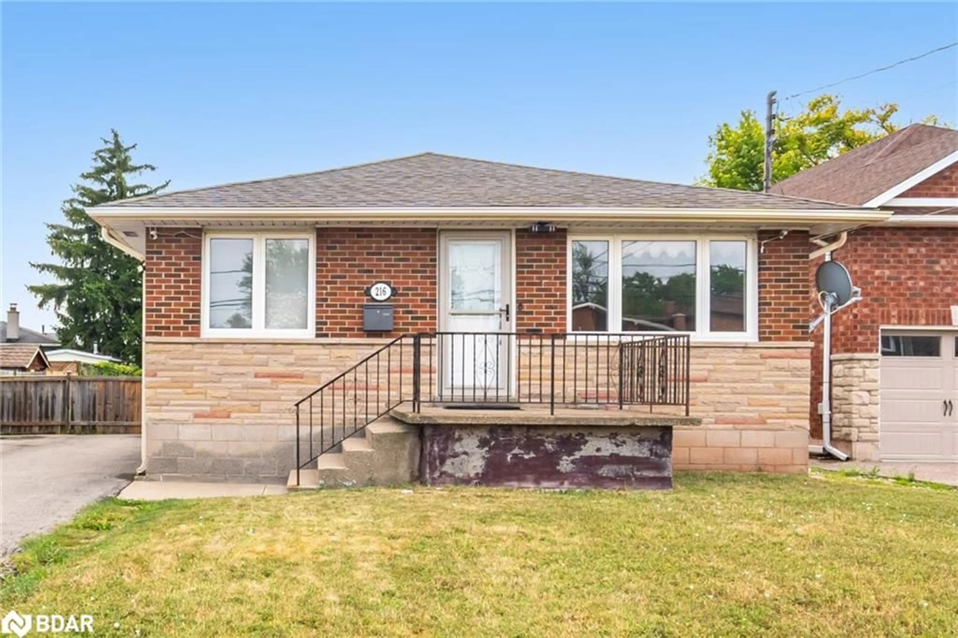 Home with brick exterior material, street for 216 Millen Rd, Stoney Creek Ontario L8E 2G7
