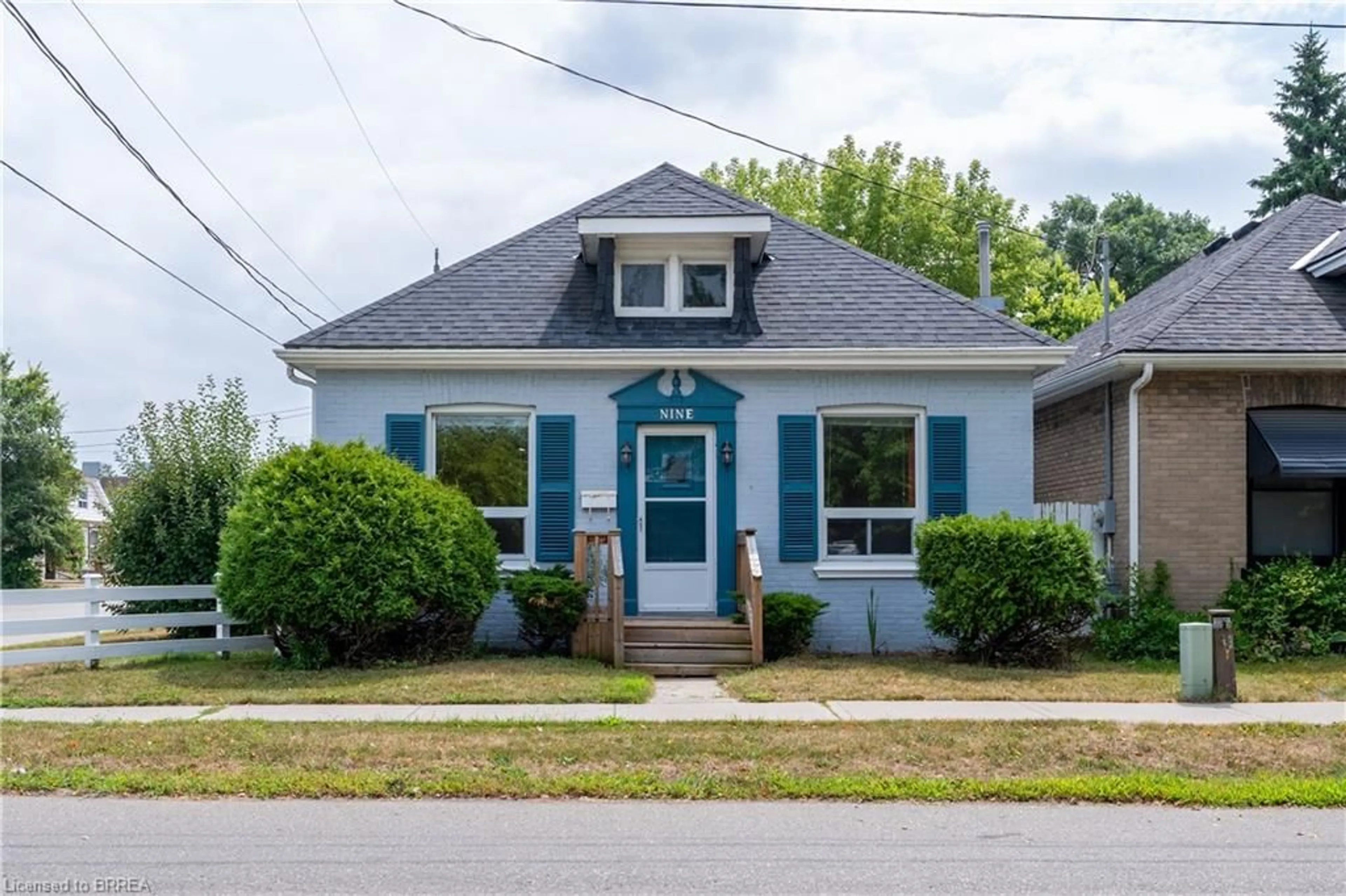 Home with brick exterior material, street for 9 Dundee St, Brantford Ontario N3R 4L9