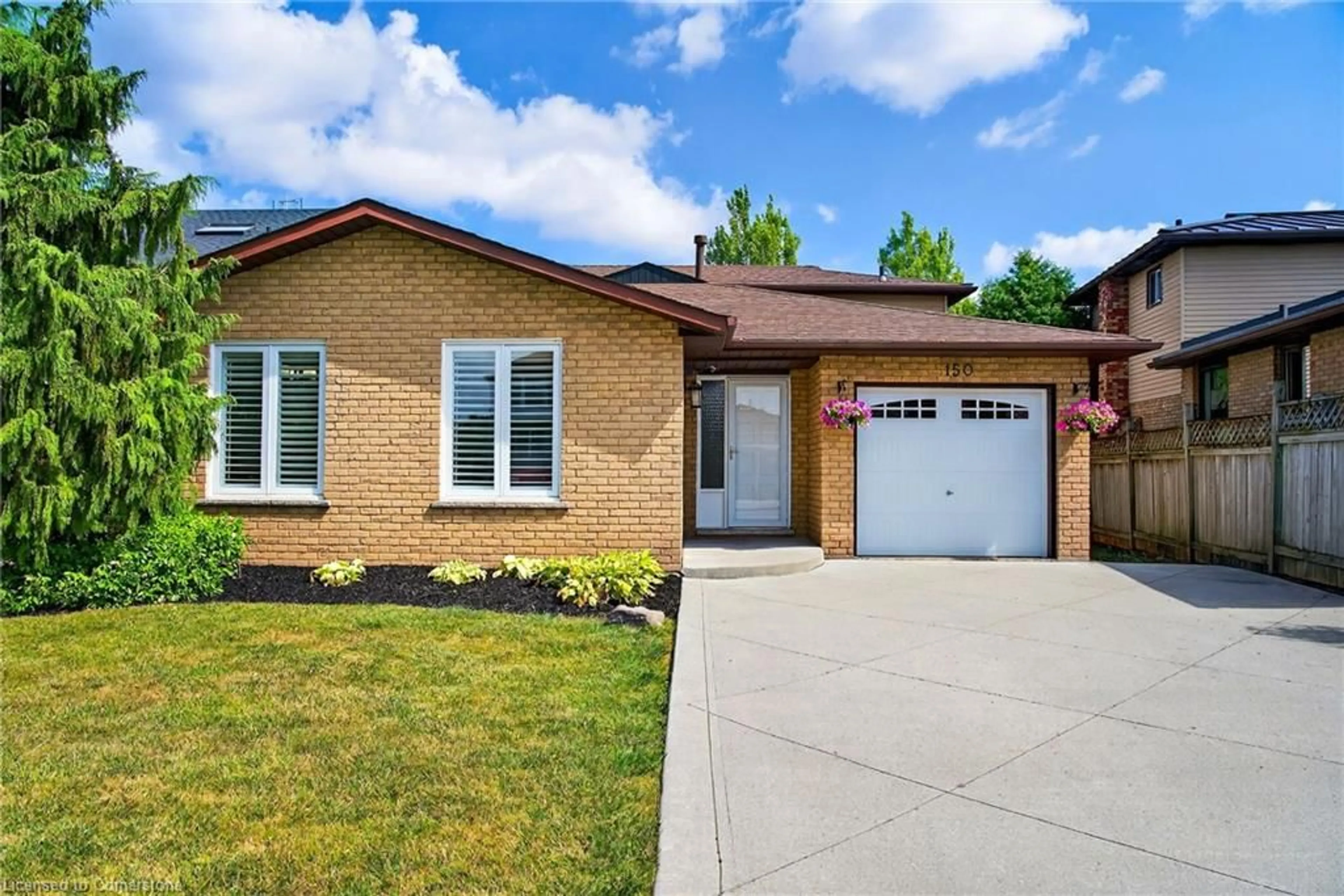 Home with brick exterior material, street for 150 Solomon Cres, Hamilton Ontario L8W 2G7