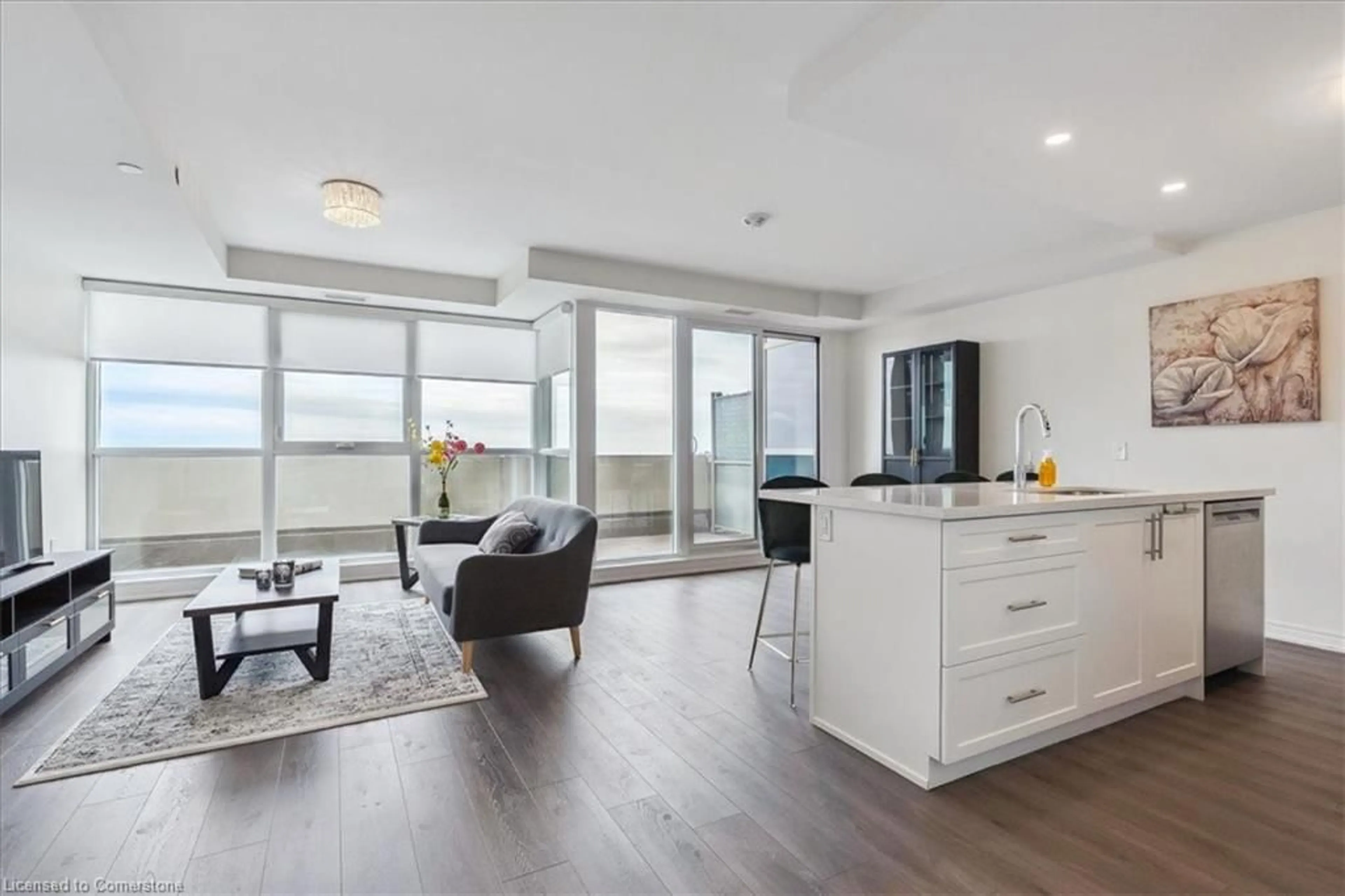 Unknown for 2750 King St #704, Hamilton Ontario L8G 0B8