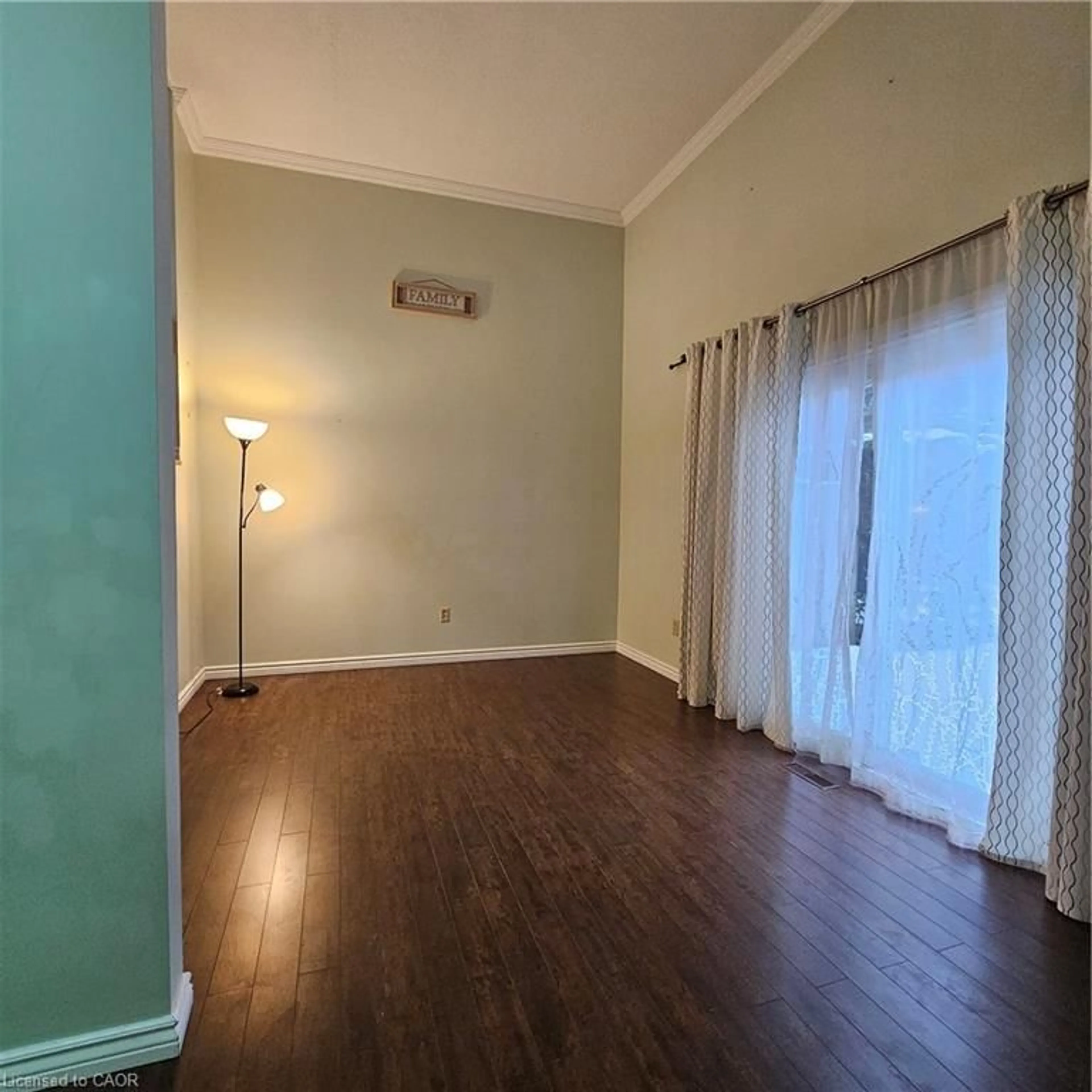 A pic of a room for 51 Paulander Dr #135, Waterloo Ontario N2M 5E5