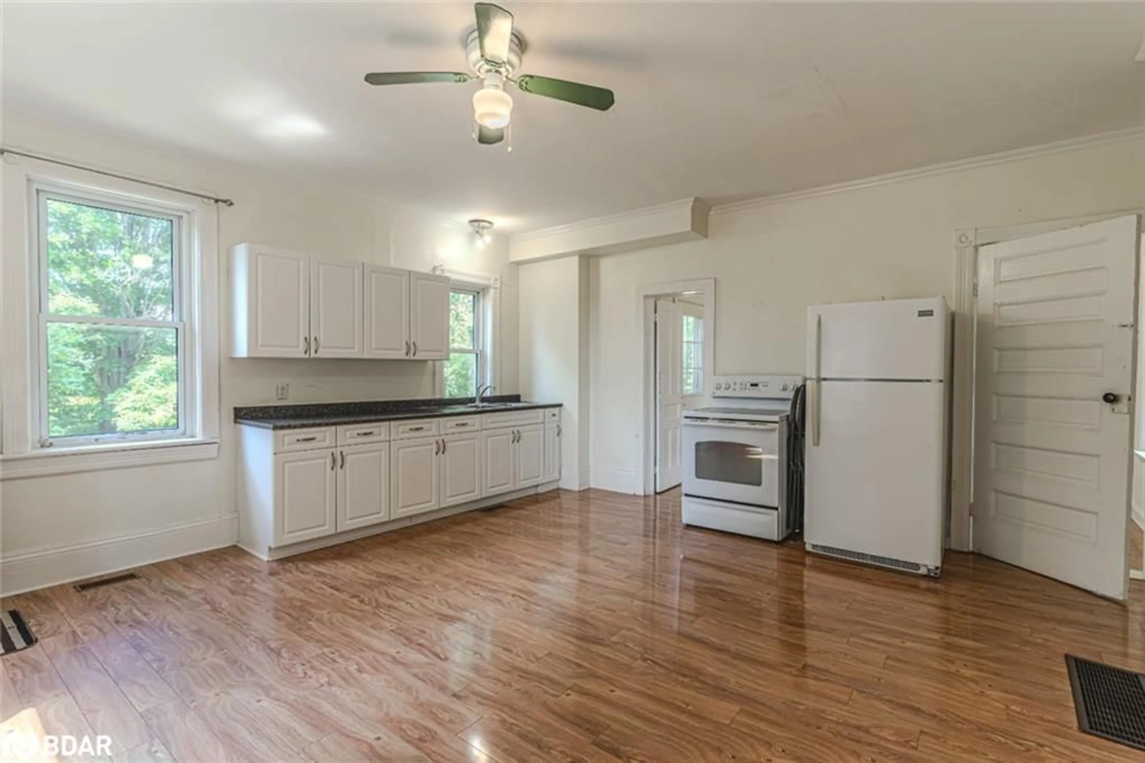 Unknown for 3683 Penetanguishene Road, Oro-Medonte Ontario L4M 4Y8