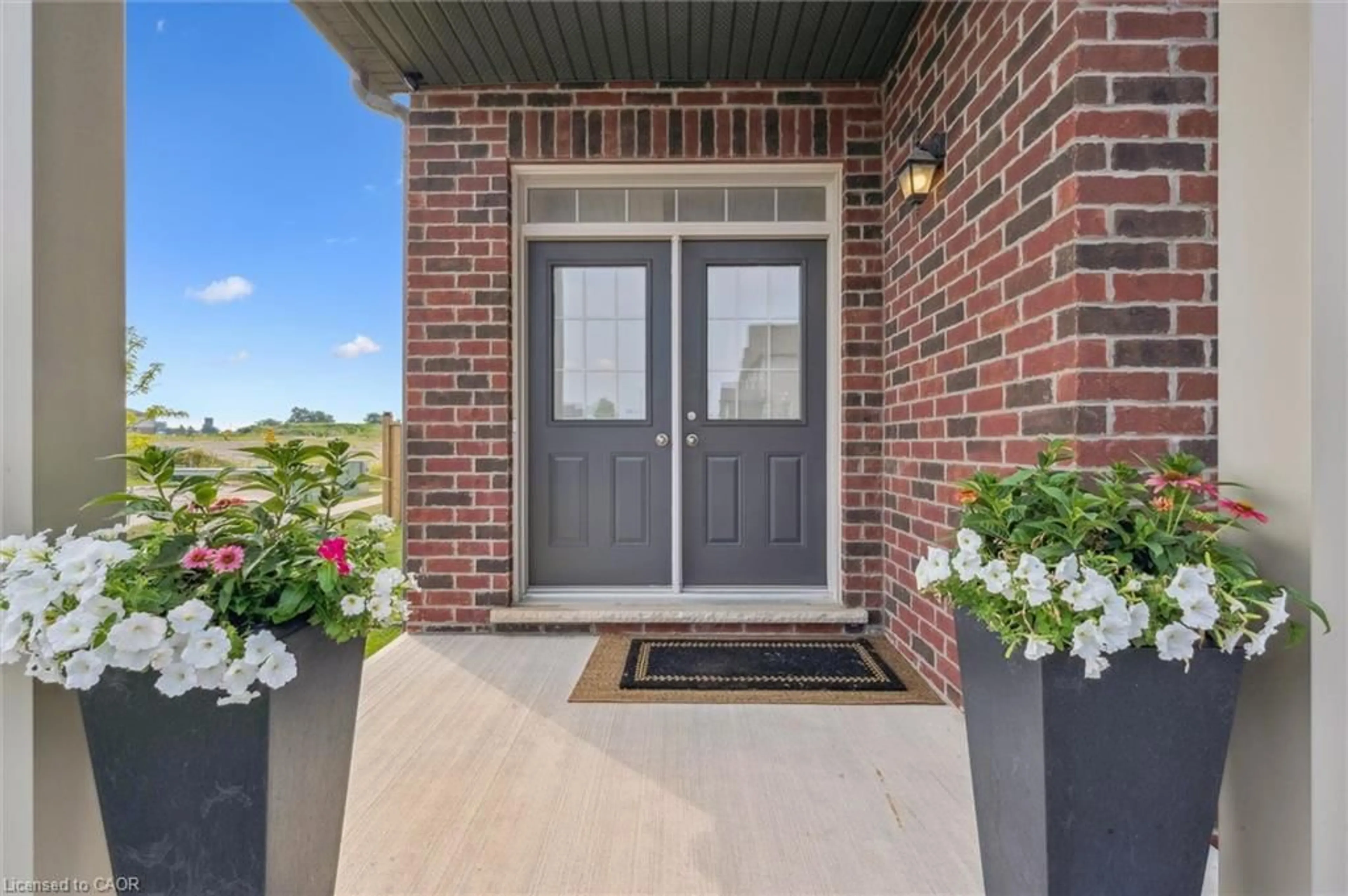 Indoor entryway for 43 Gourlay Farm Lane, Ayr Ontario N0B 1E0
